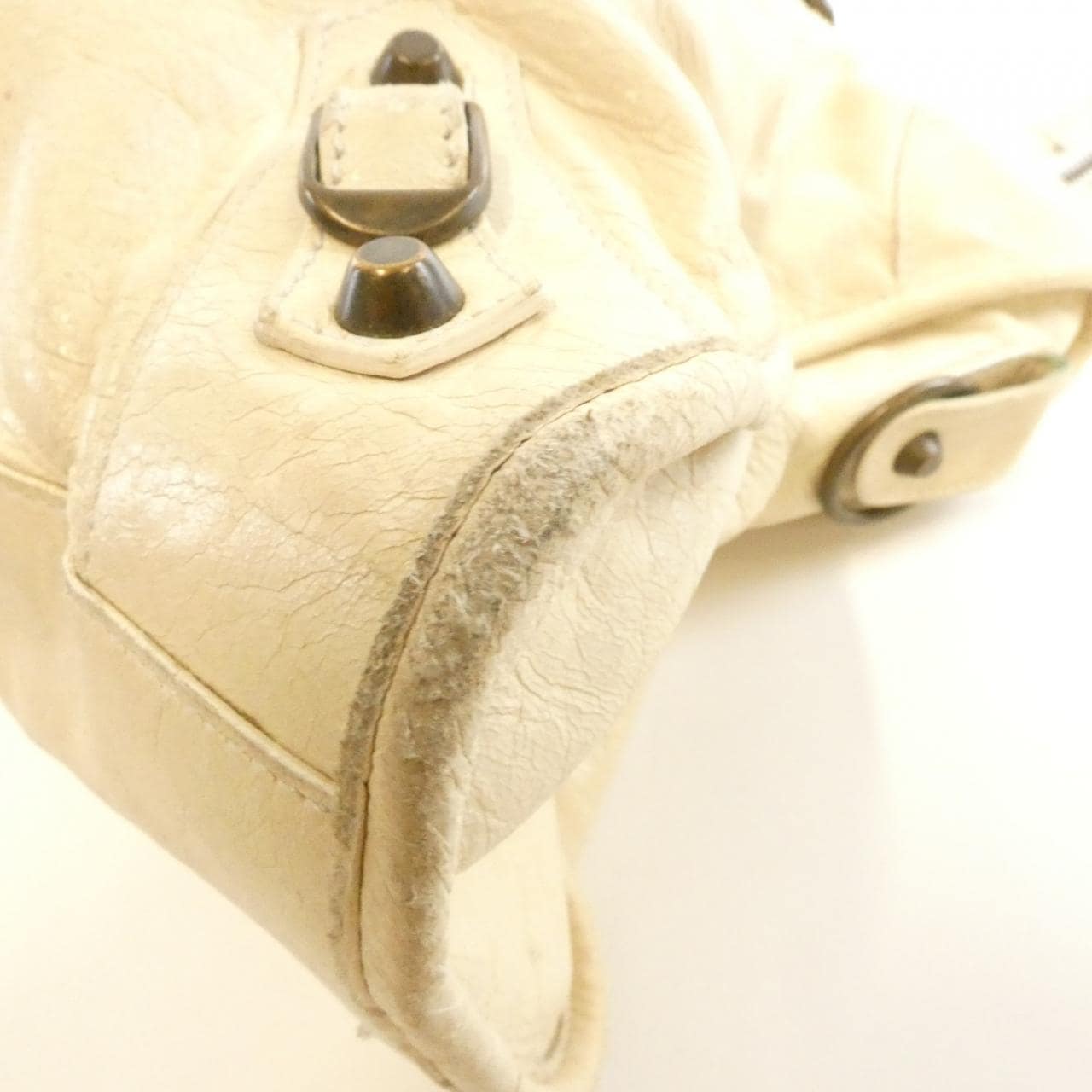 バレンシアガ ザ シティ 115748 D94JT バッグ