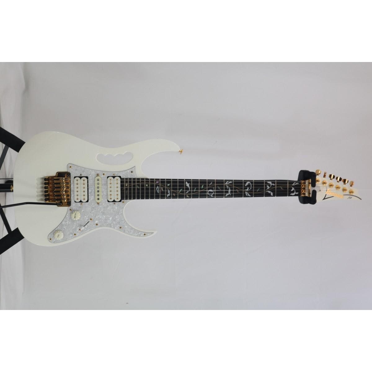 ＩＢＡＮＥＺ　ＪＥＭ７Ｖ