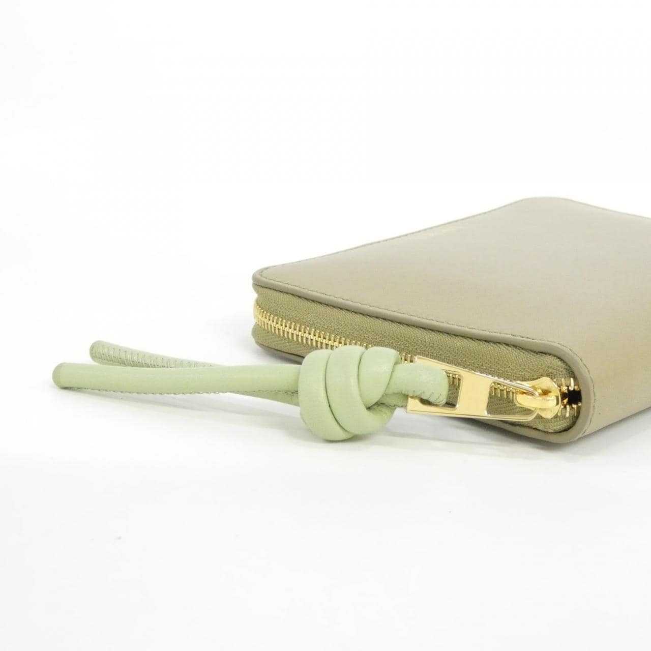 ロエベ ノット コンパクト ジップ ウォレット CEM1CWZX01 財布