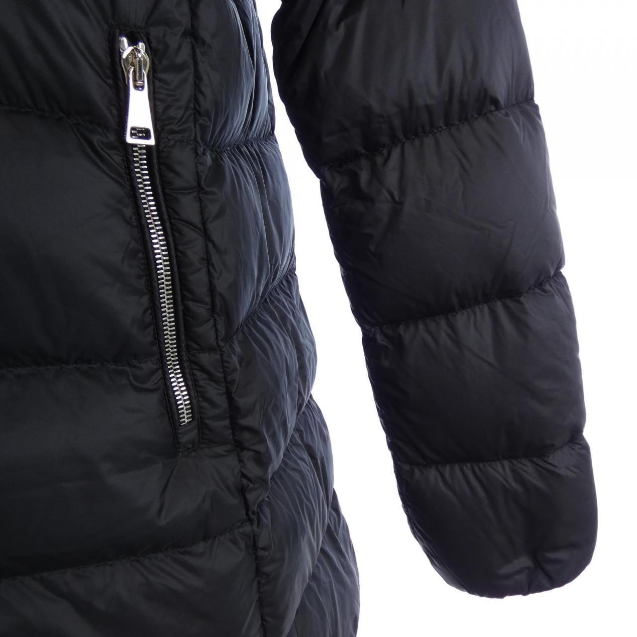 モンクレール MONCLER TORCOL ダウンジャケット