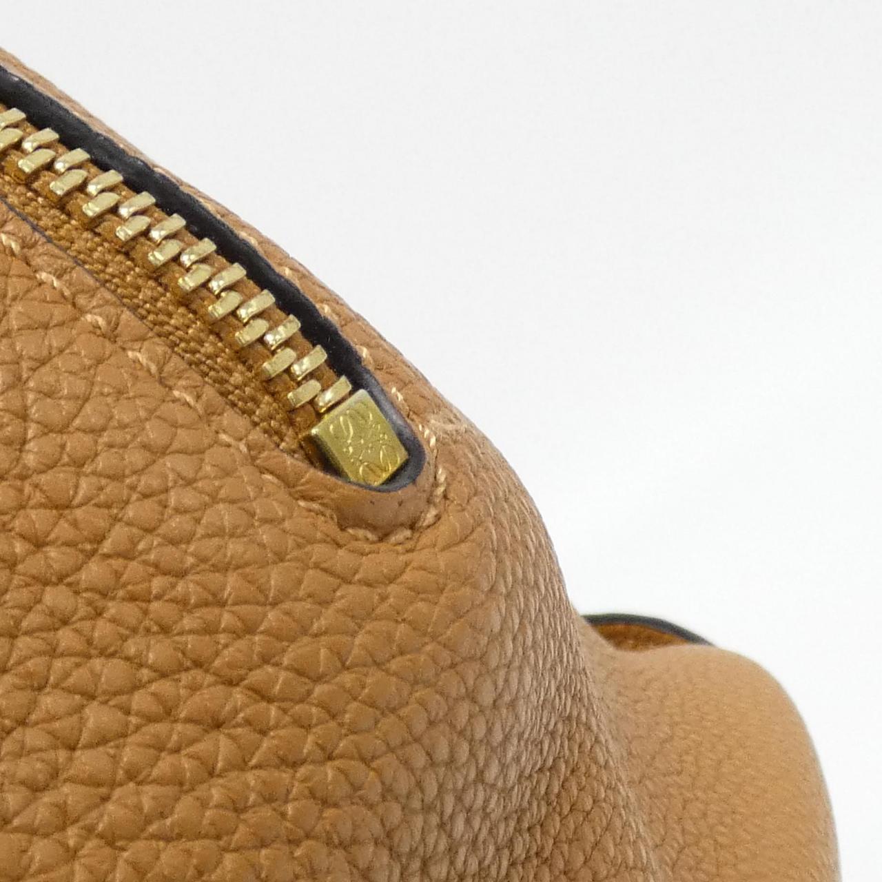 Loewe Hammock 387 12KN60 单肩包
