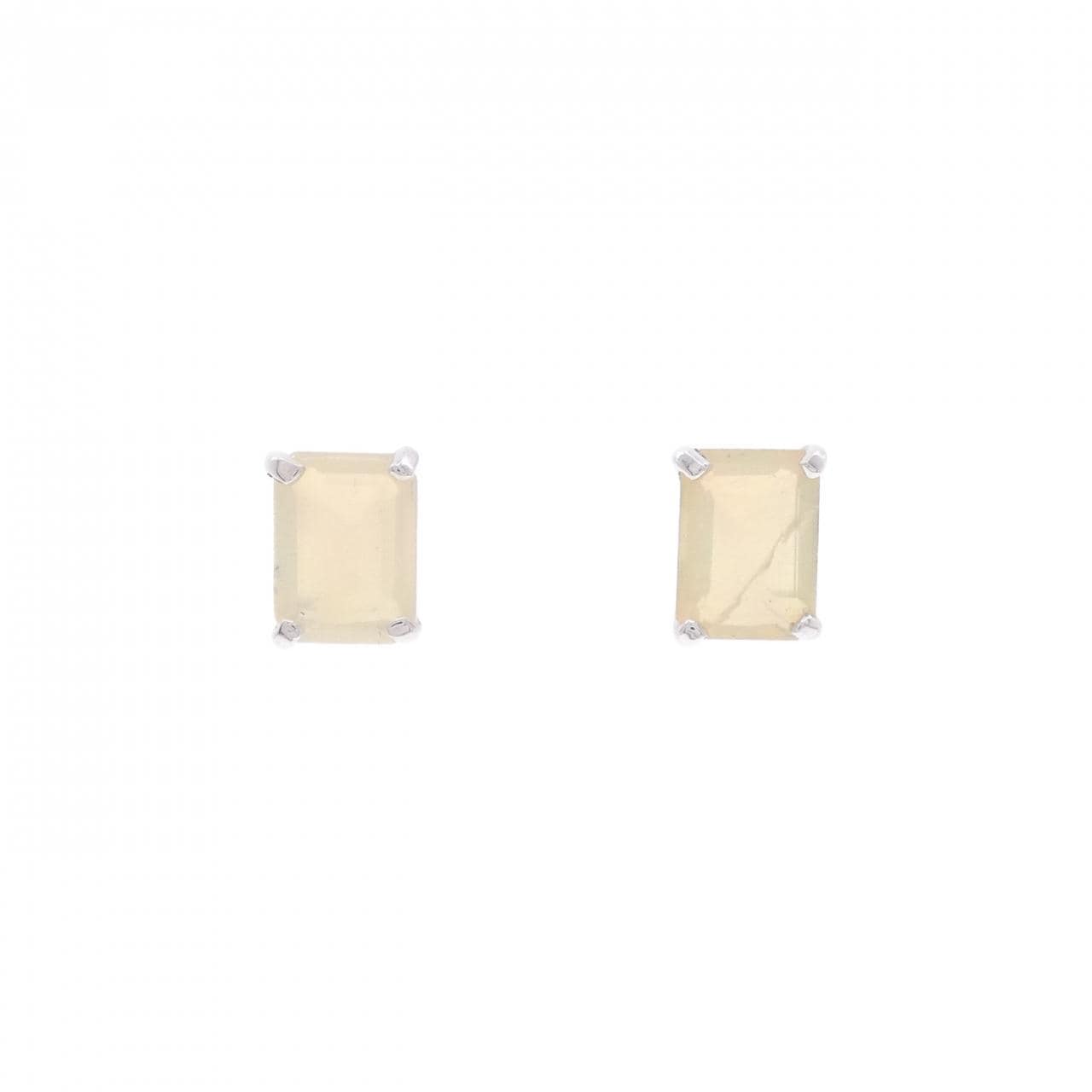 【新品】K18WG オパール ピアス 1.80CT