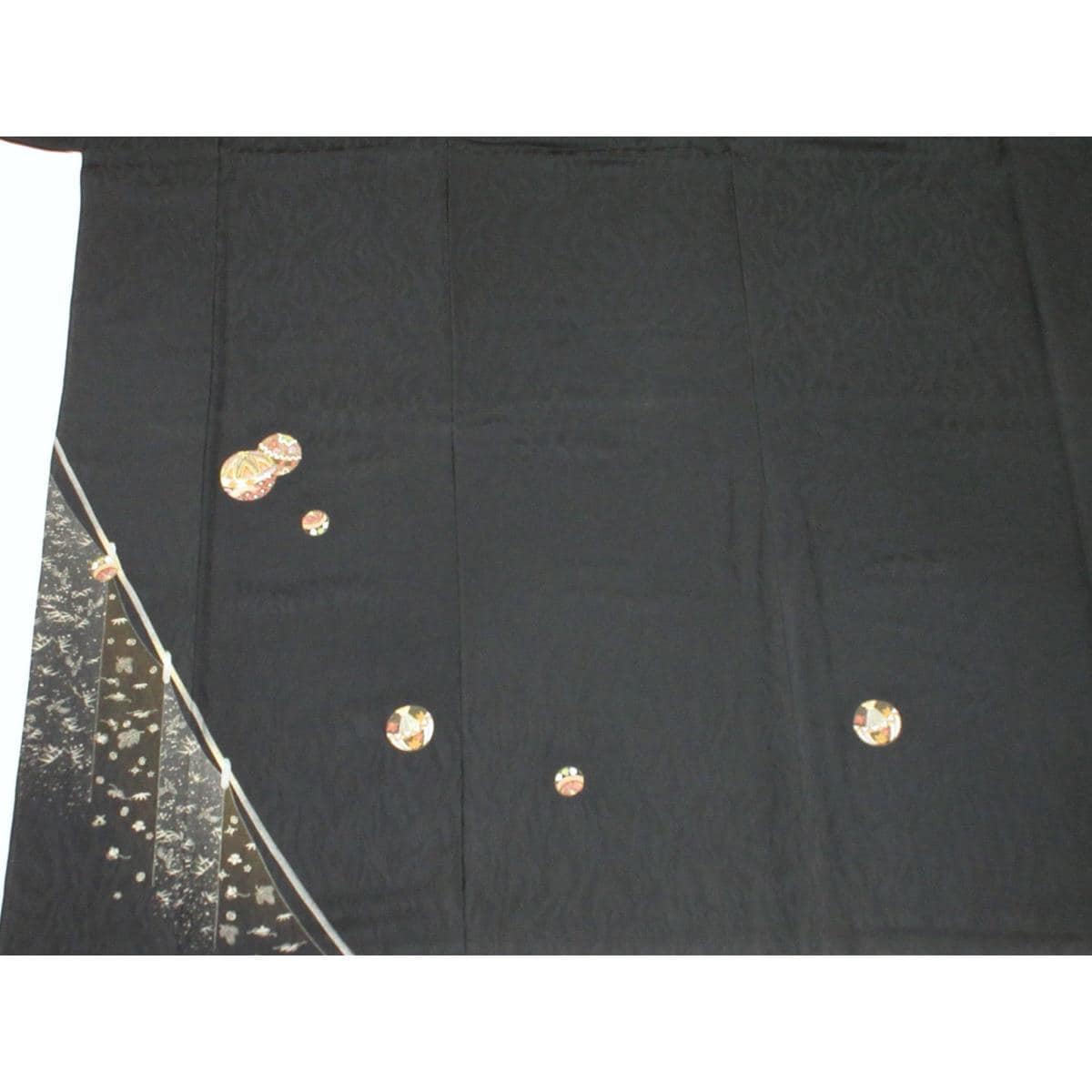 訪問着　金彩加工刺繍入り