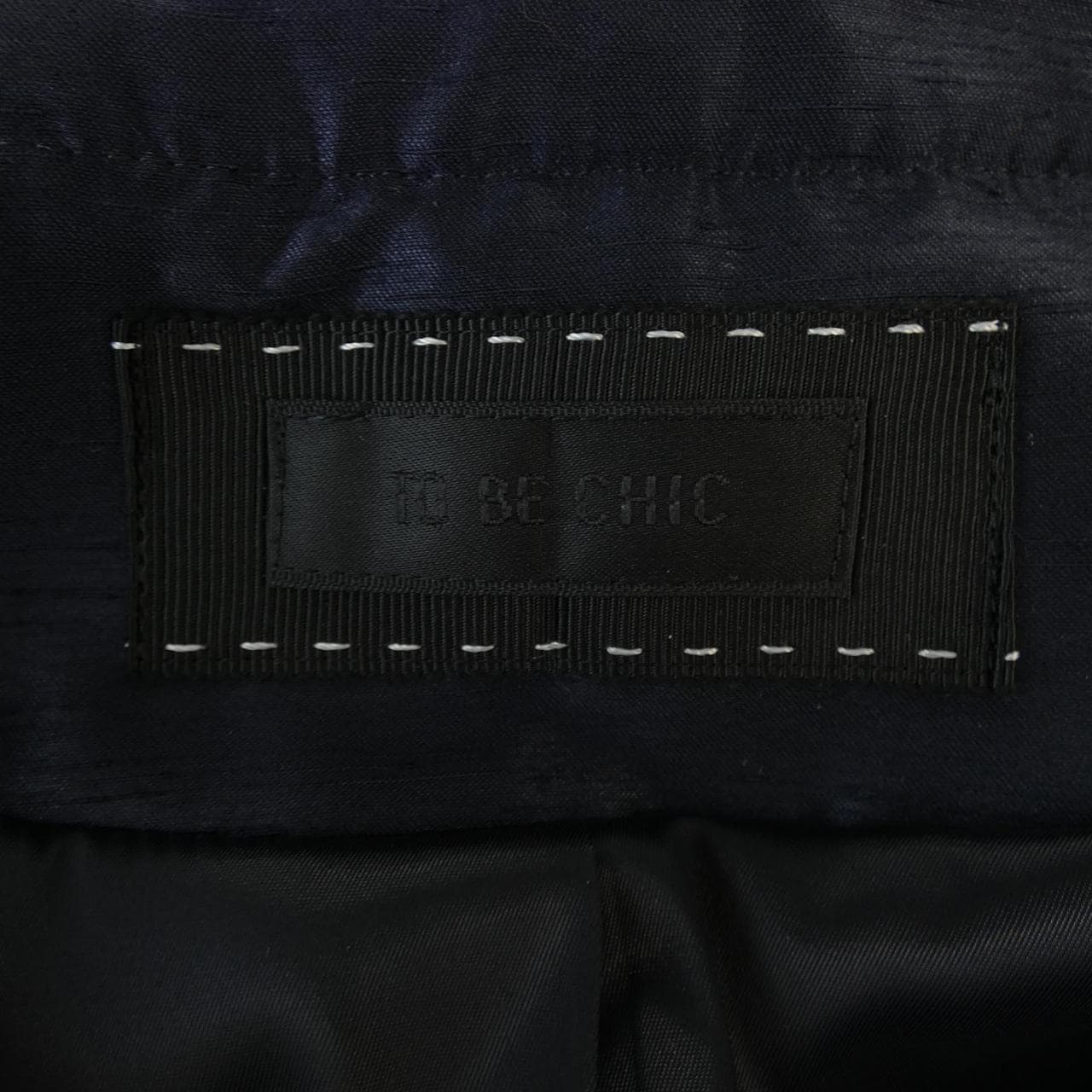 トゥービーシック TO BE CHIC ノーカラージャケット