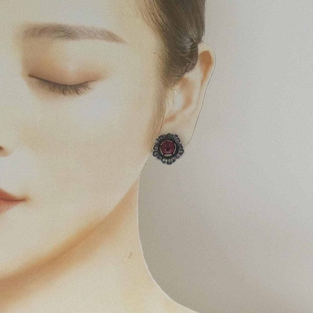 ジョージ ジェンセン ガーネット イヤリング
