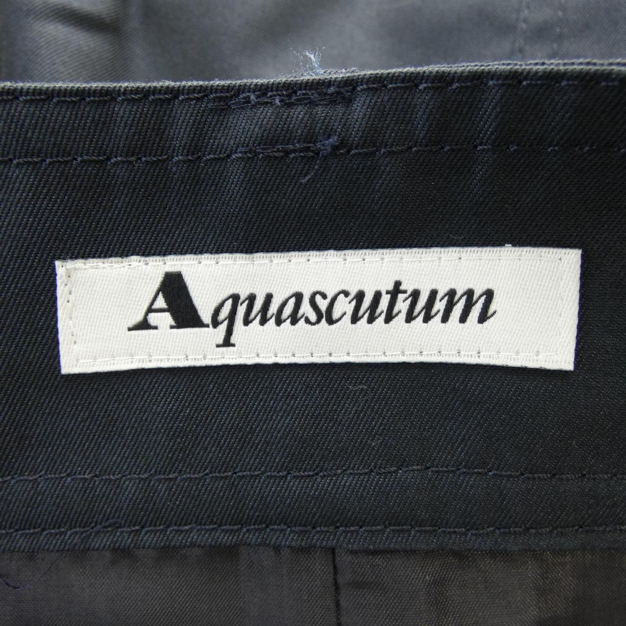 アクアスキュータム Aquascutum スカート