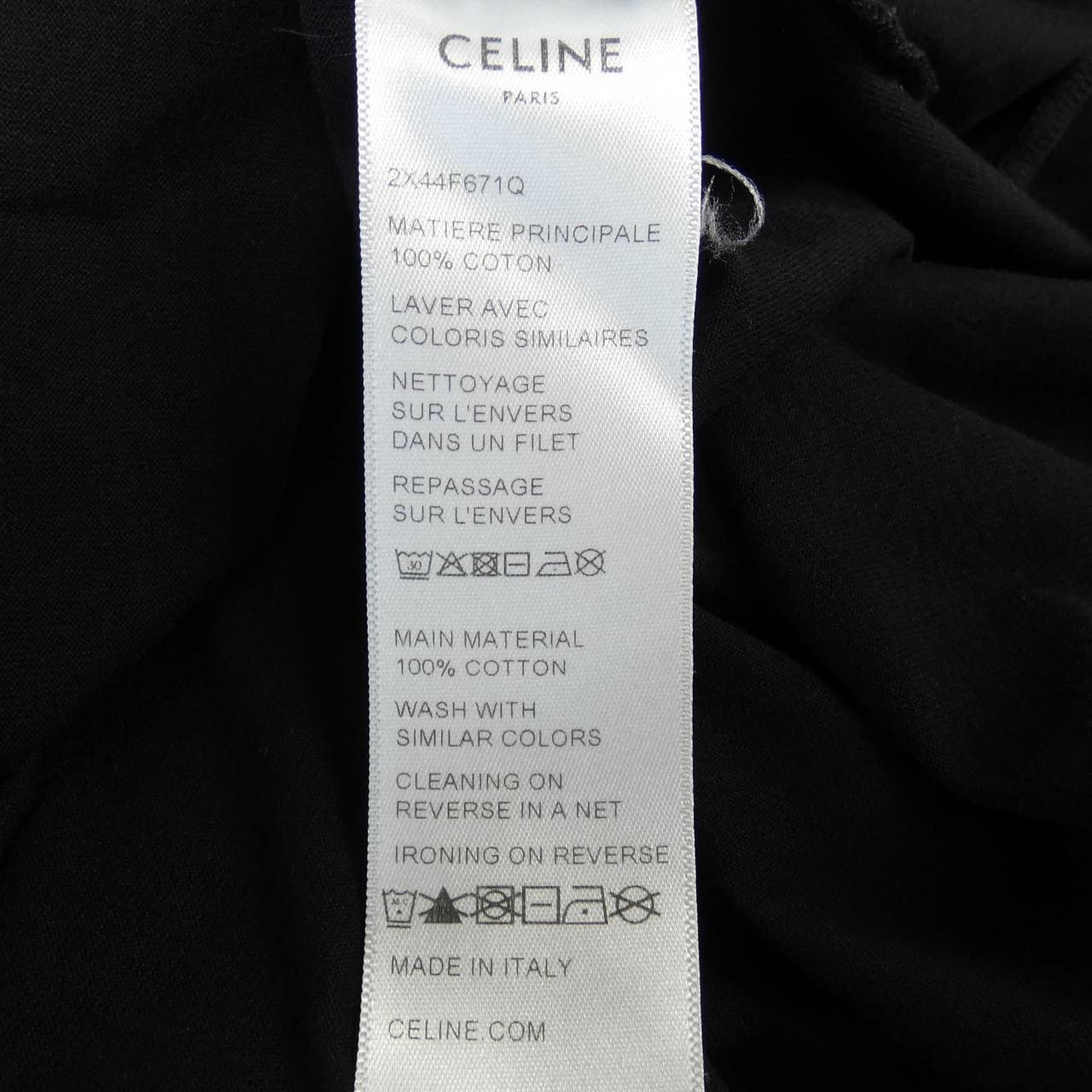セリーヌ CELINE 2X44F671Q Tシャツ