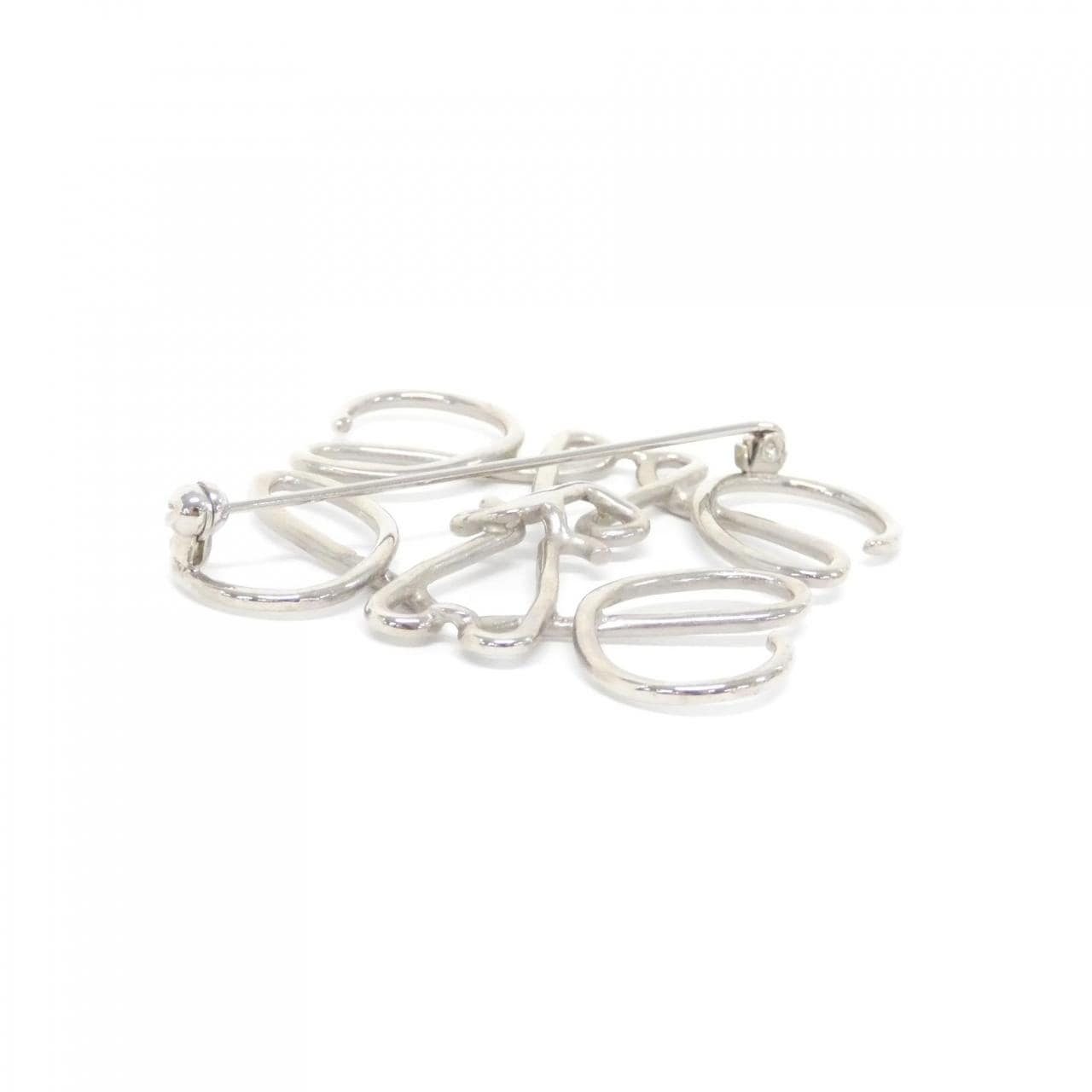 ロエベ 111 25 020 ブローチ