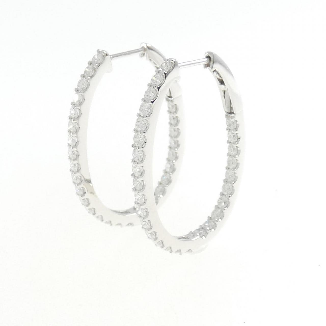 【新品】PT ダイヤモンド ピアス 1.607CT