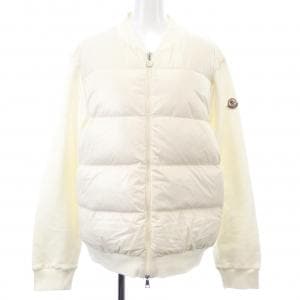 モンクレール MONCLER 20938G00029 ダウンジャケット