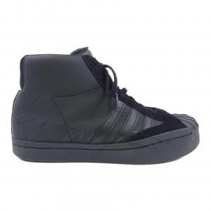ワイスリー Y-3 スニーカー