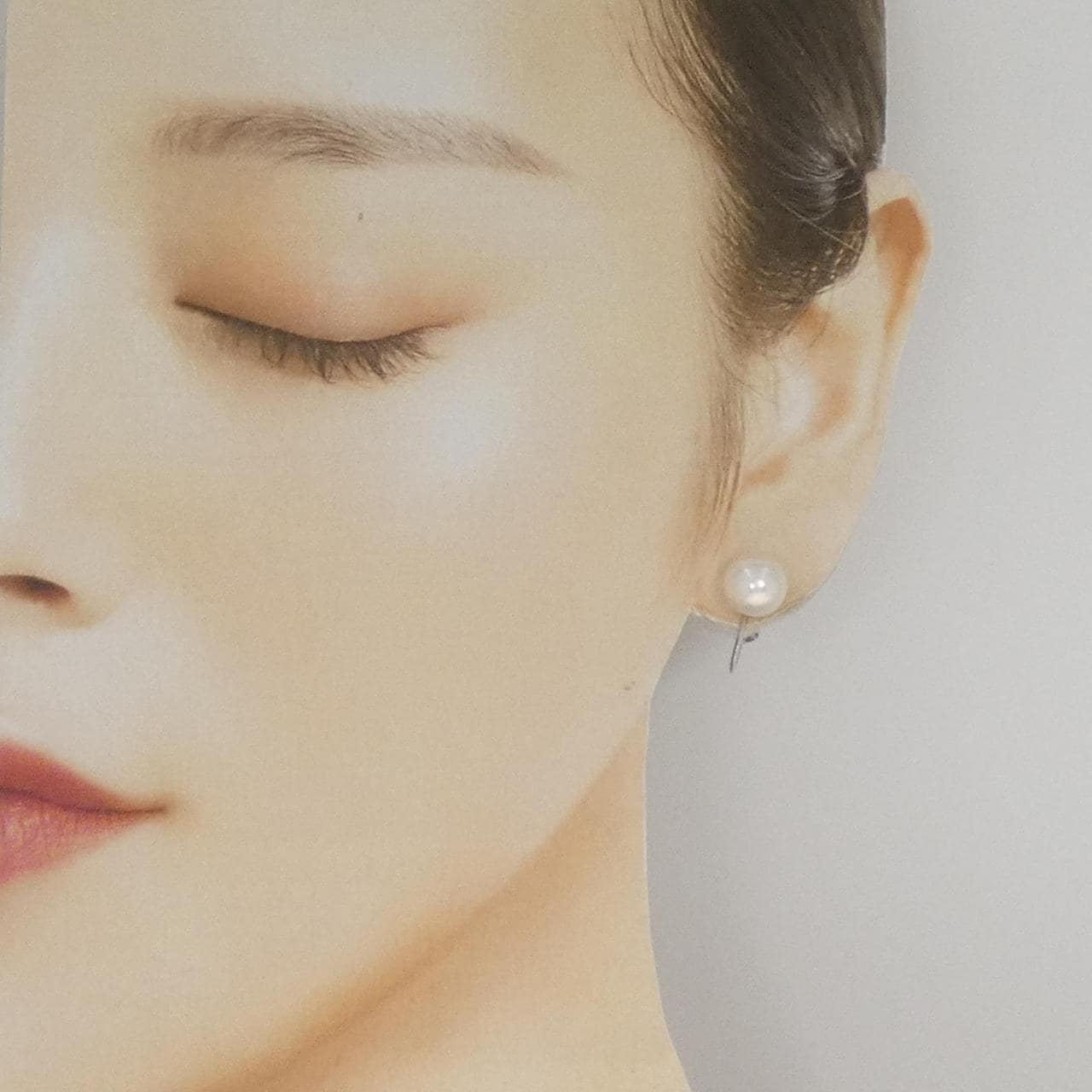 K14WG Akoya珍珠耳夹8.3 毫米