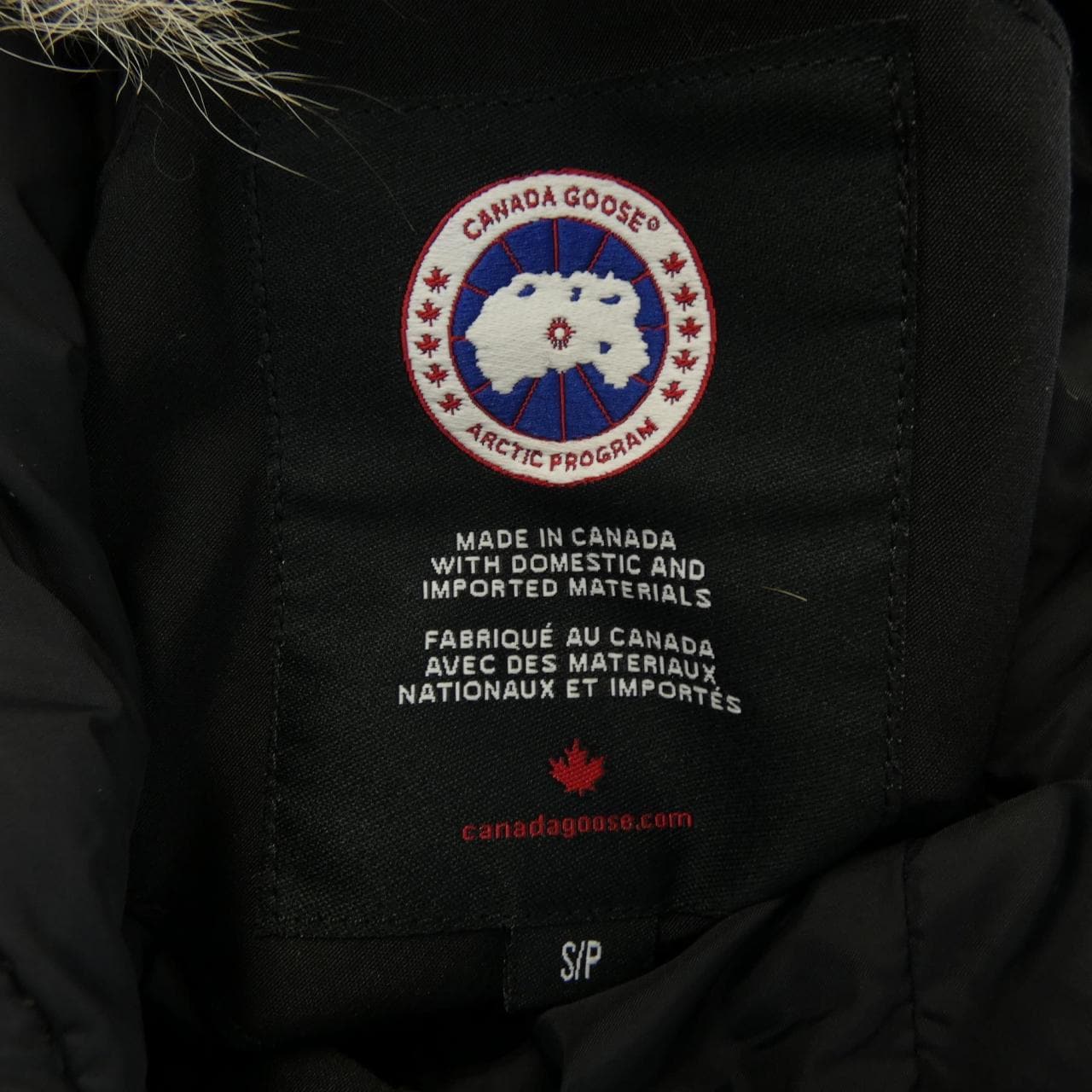 カナダグース CANADA GOOSE ダウンコート