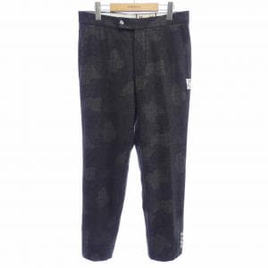 モンクレールガムブルー MONCLER GAMMEBLEU 23911002500 パンツ