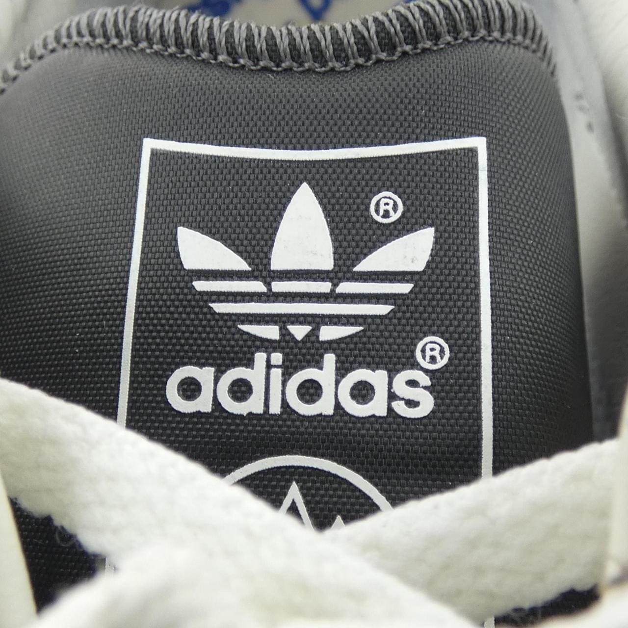 アディダス ADIDAS KI5801/WENSLEY SPZL スニーカー