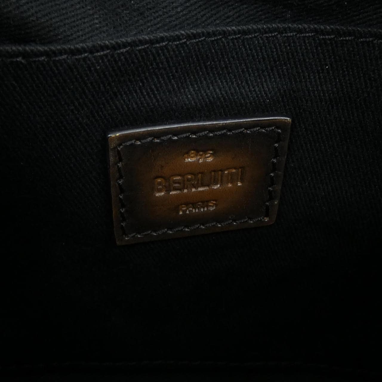 ベルルッティ Berluti ウリス クルーザーショルダーバッグ BAG