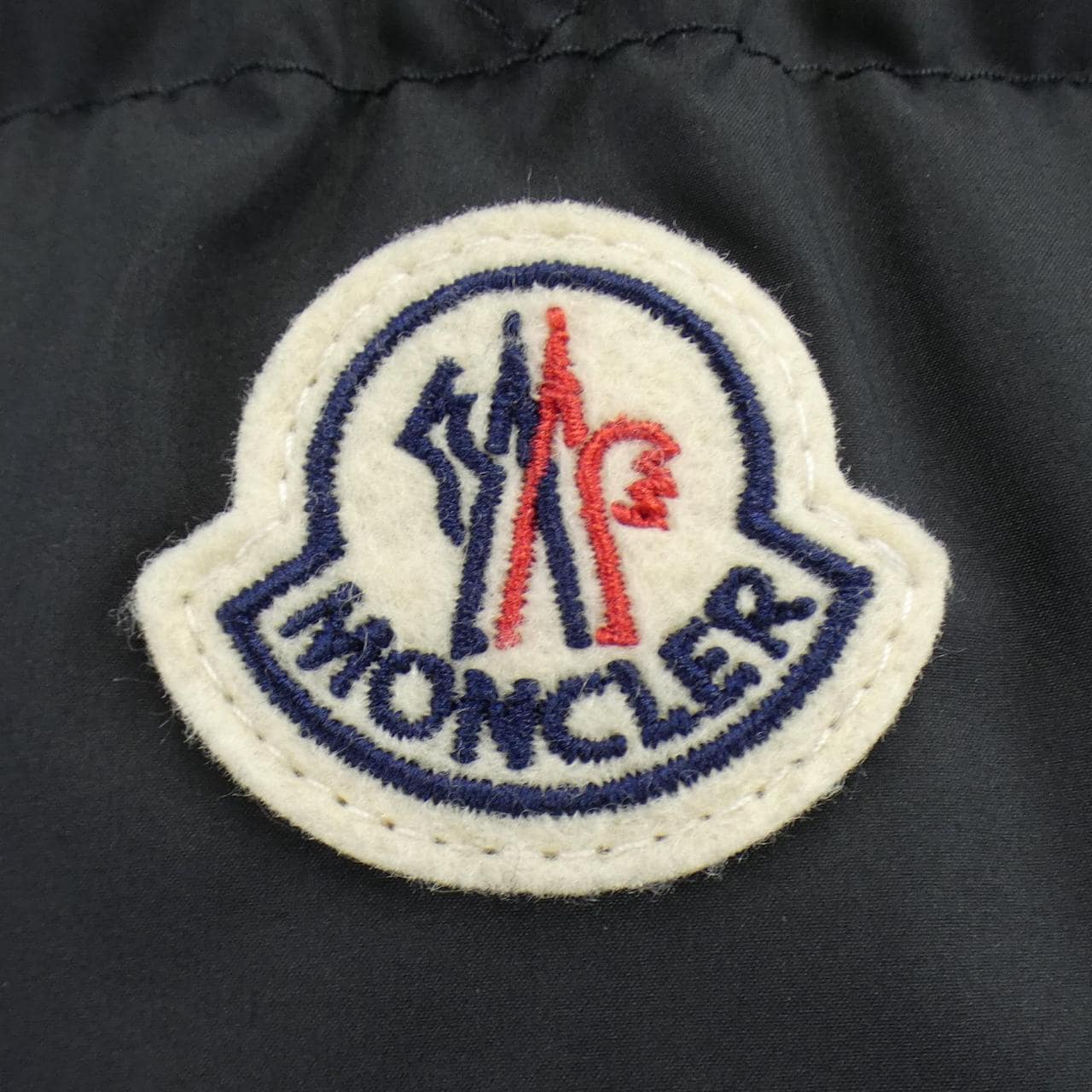MONCLER蒙克勒羽絨服