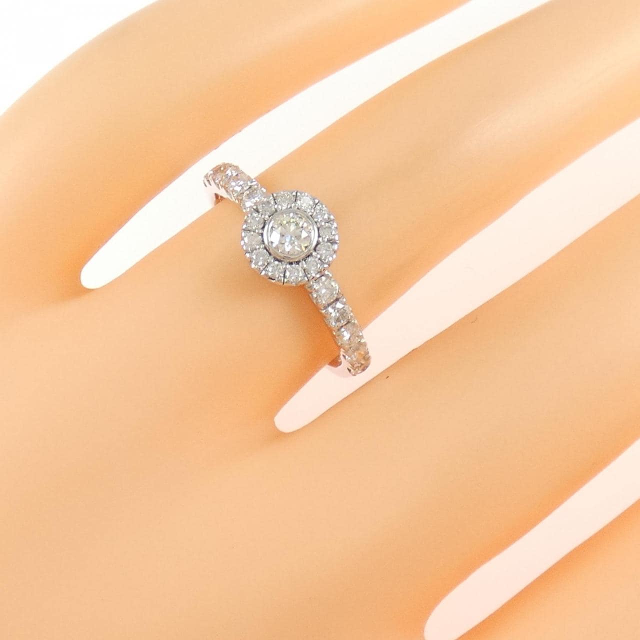 ヴェレッタ オッターヴァ ダイヤモンド リング 0.55CT