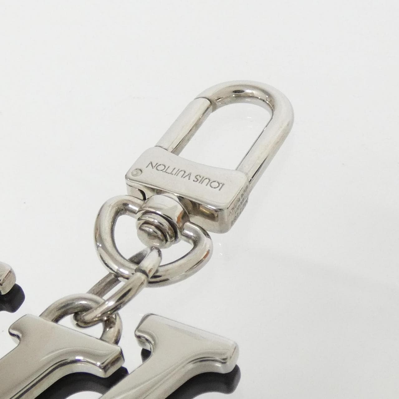 ルイヴィトン ビジューサック LVシェイク M77164 キーリング