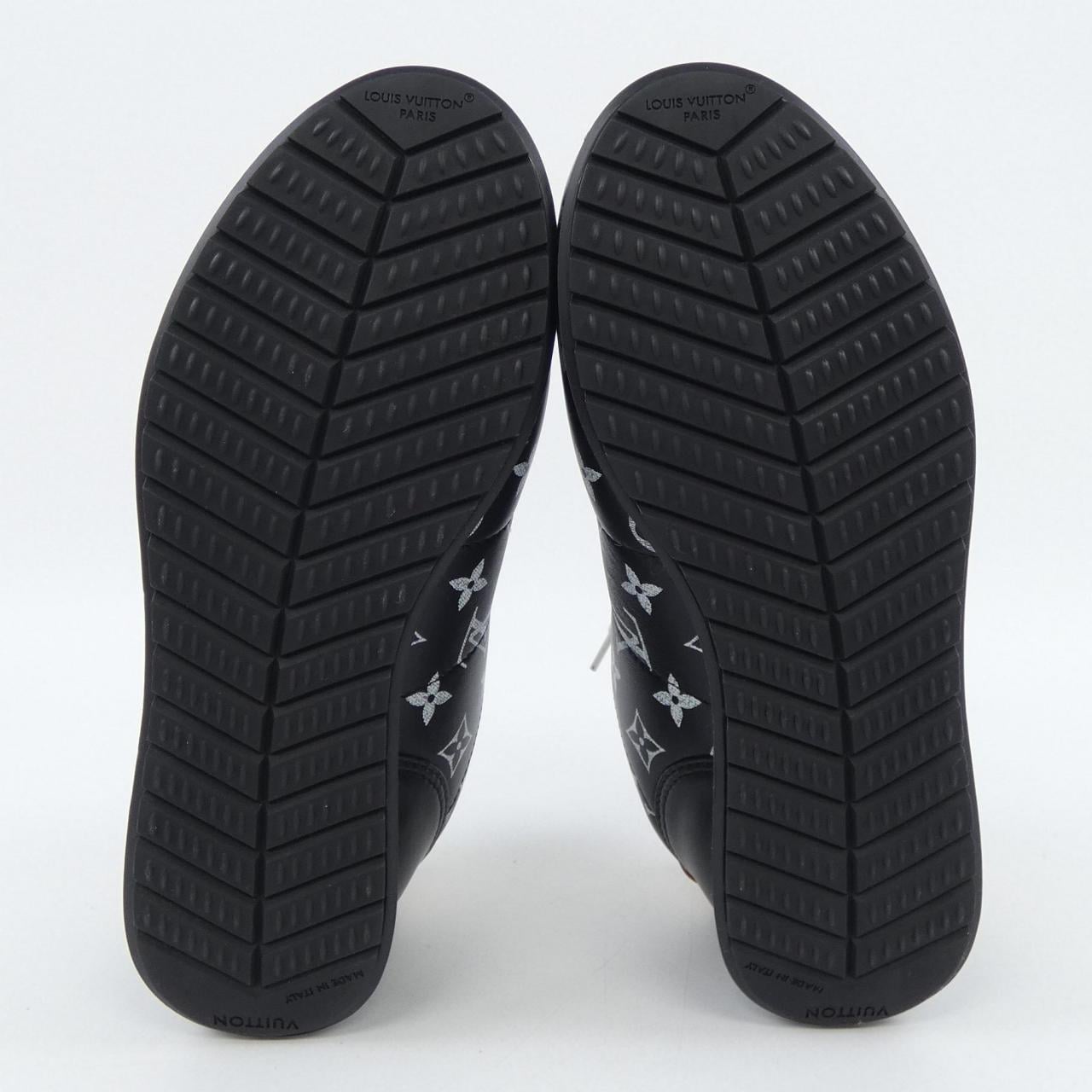 ルイヴィトン LOUIS VUITTON LVバターソフト スニーカー