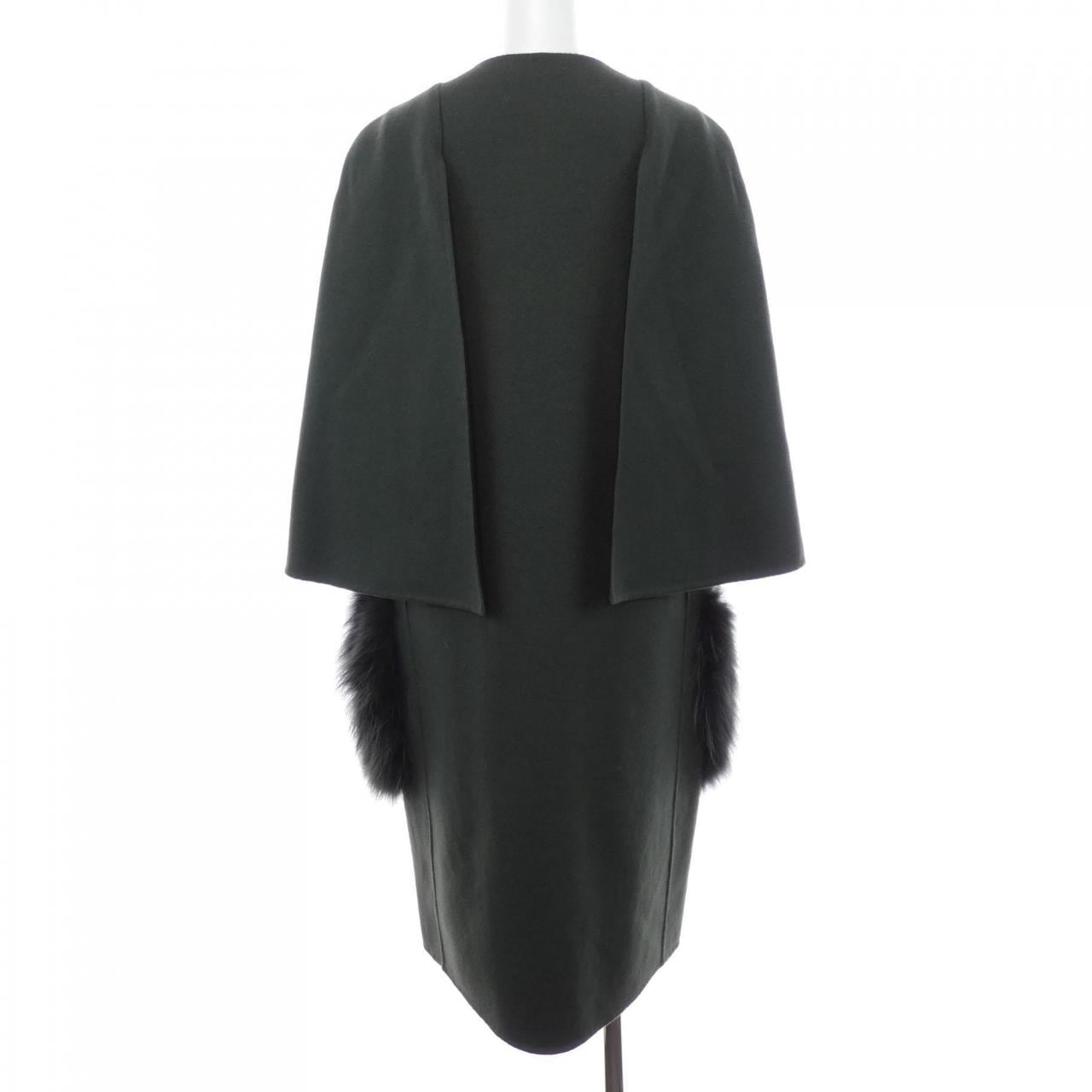 フェンディ FENDI FF8369 W1D コート