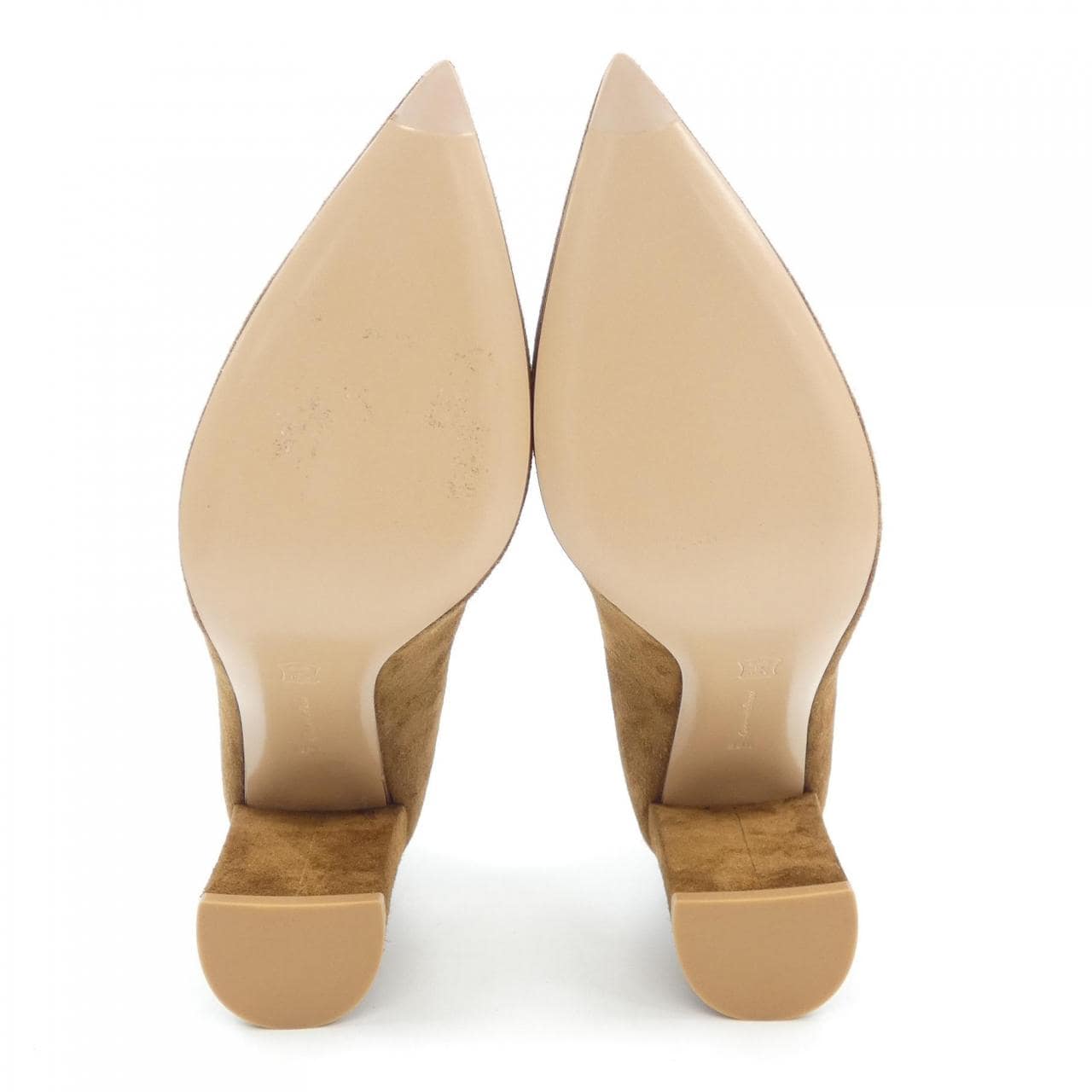 ジャンヴィトロッシ GIANVITO ROSSI パンプス