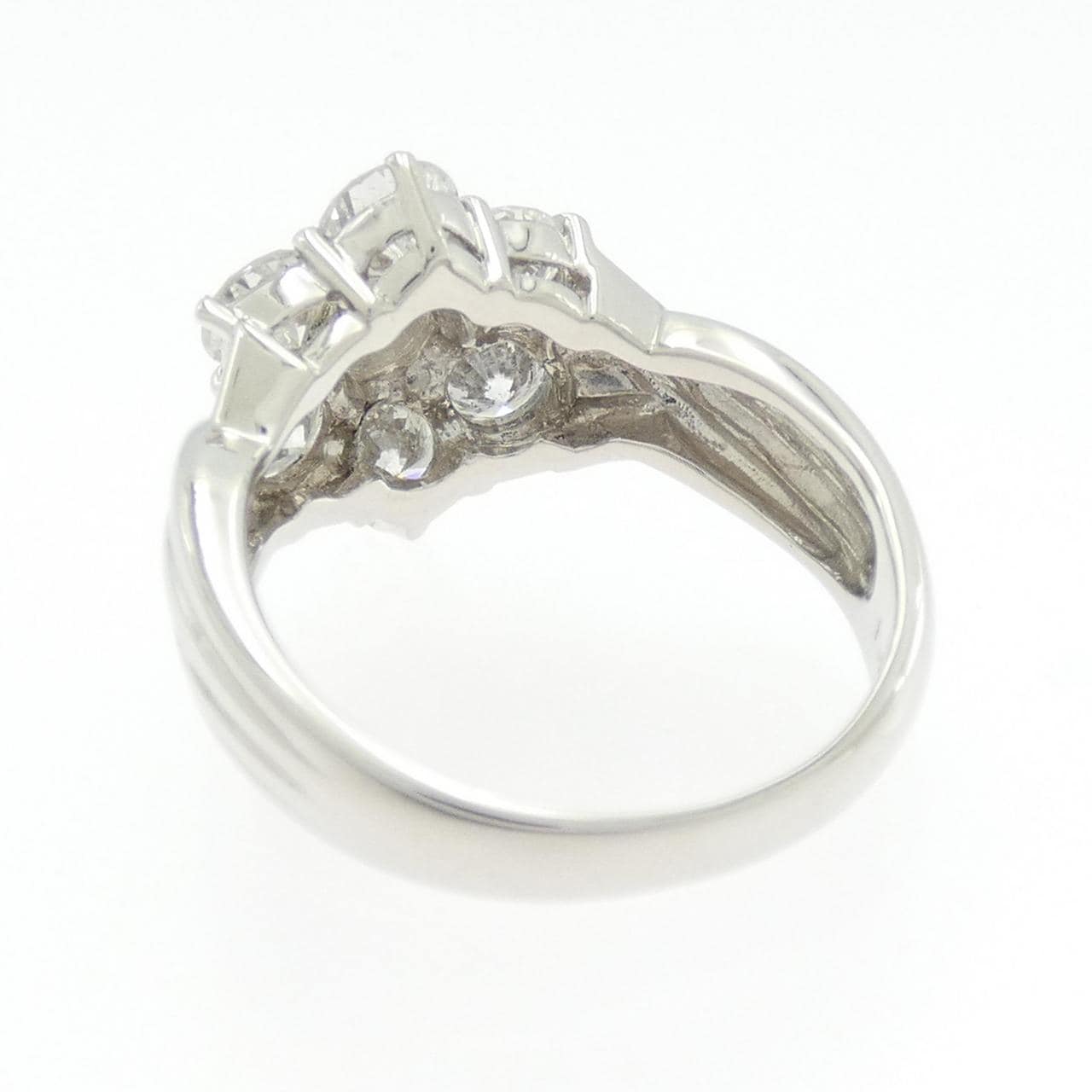 PT900 フラワー ダイヤモンド リング 2.00CT