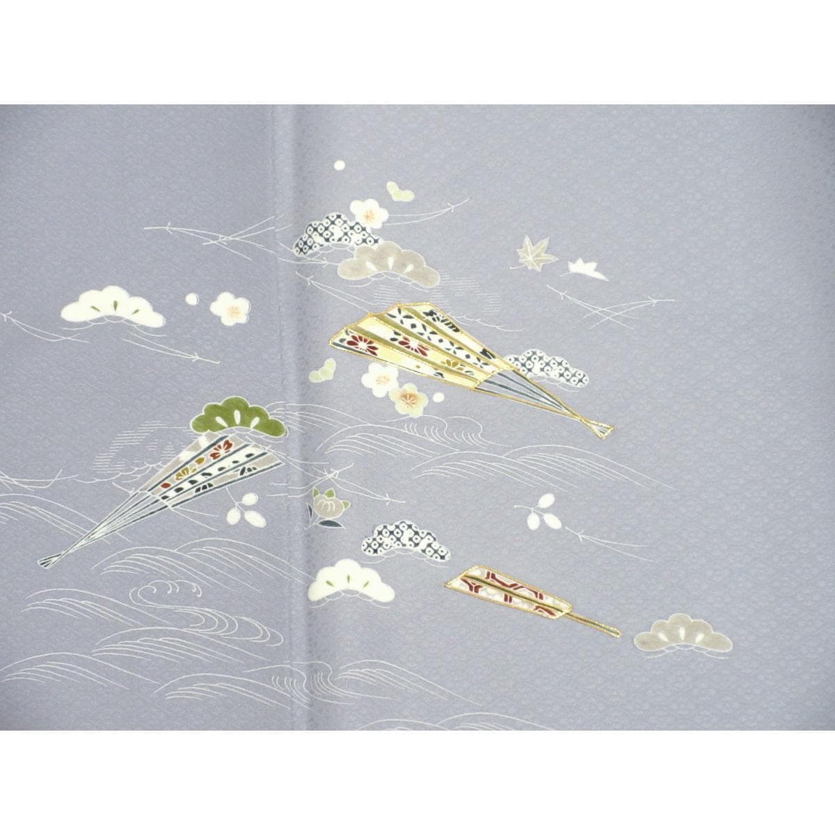 訪問着　友禅加工刺繍入り　身幅Ｌ寸