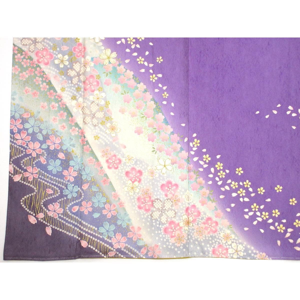 【未使用品】訪問着　友禅金彩加工　刺繍入り