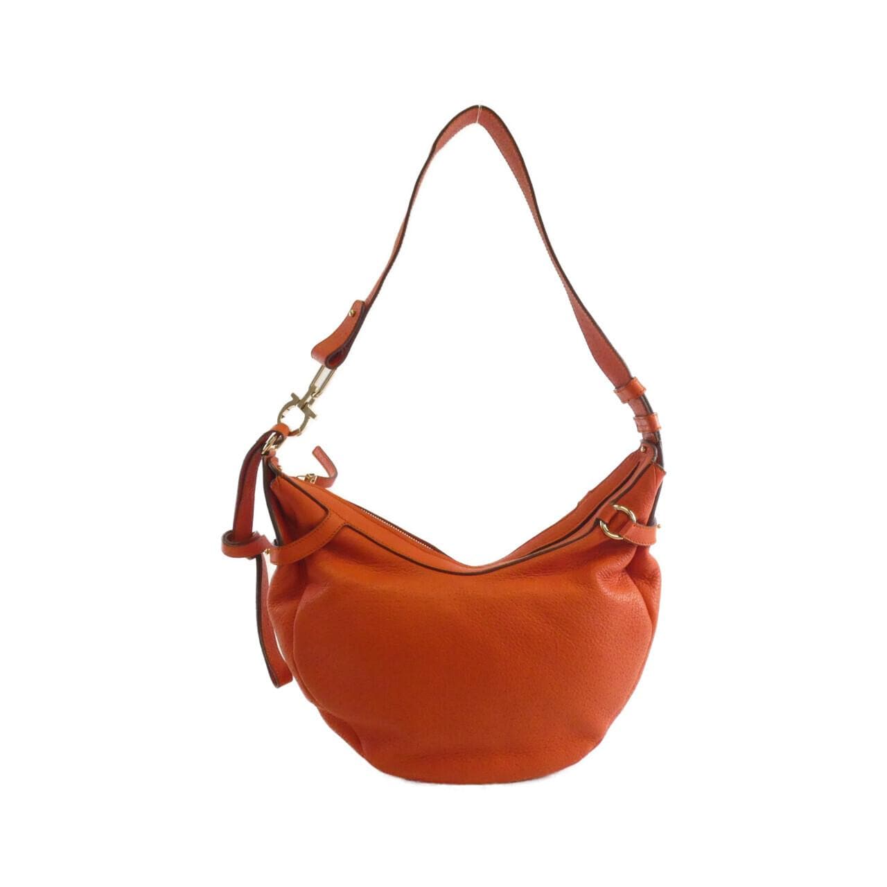 サルヴァトーレフェラガモ バッグ