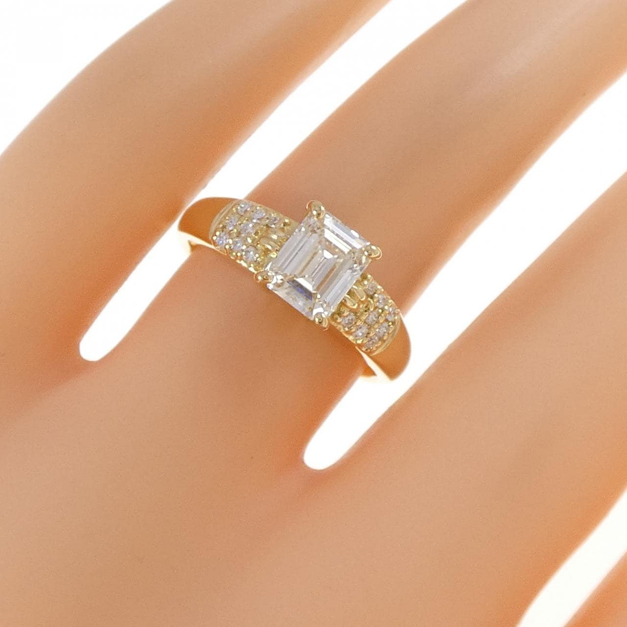【リメイク】K18YG ダイヤモンド リング 1.03CT K VS2 エメラルドカット