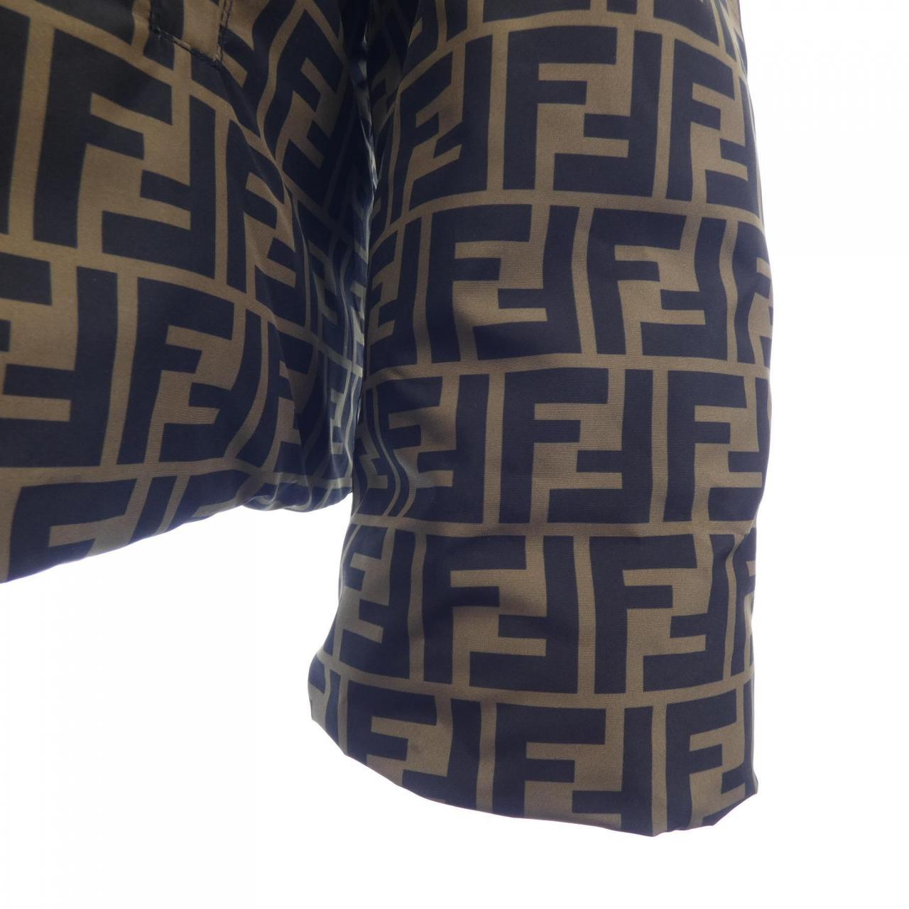 フェンディ FENDI ダウンジャケット