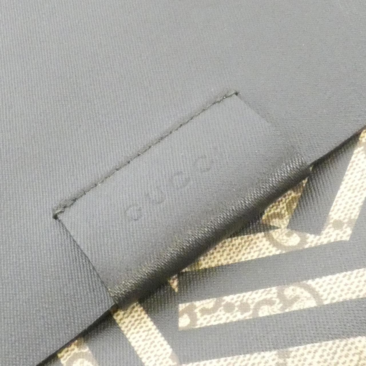 グッチ 387088 A9810 バッグ