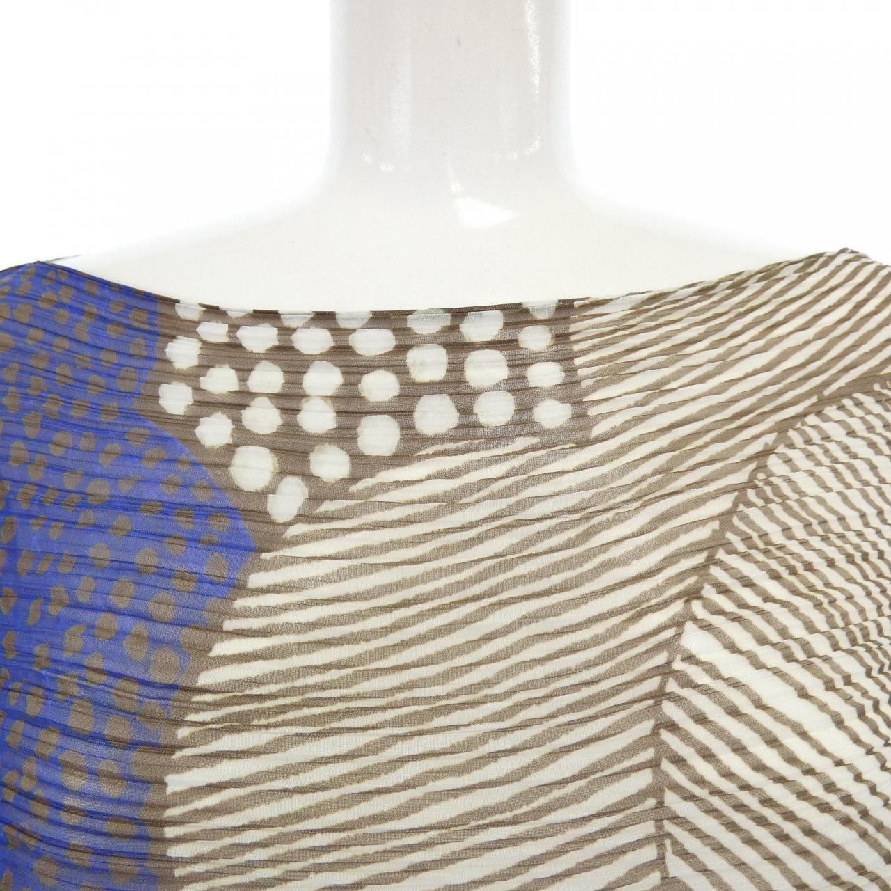 プリーツプリーズ PLEATS PLEASE 2008 ドット　ボーダー PP84-AD181 7573063 ポンチョ