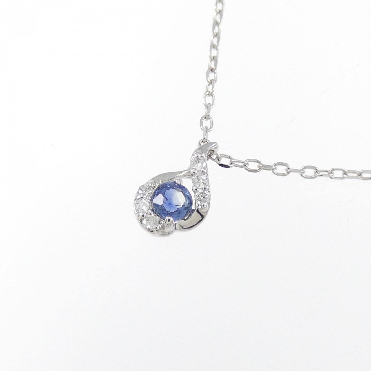 K10WG sapphire necklace