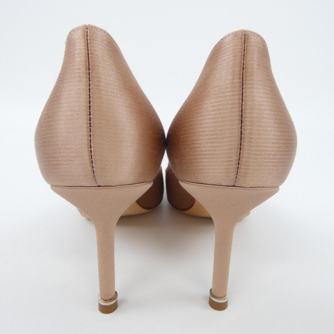 マノロブラニク MANOLO BLAHNIK パンプス