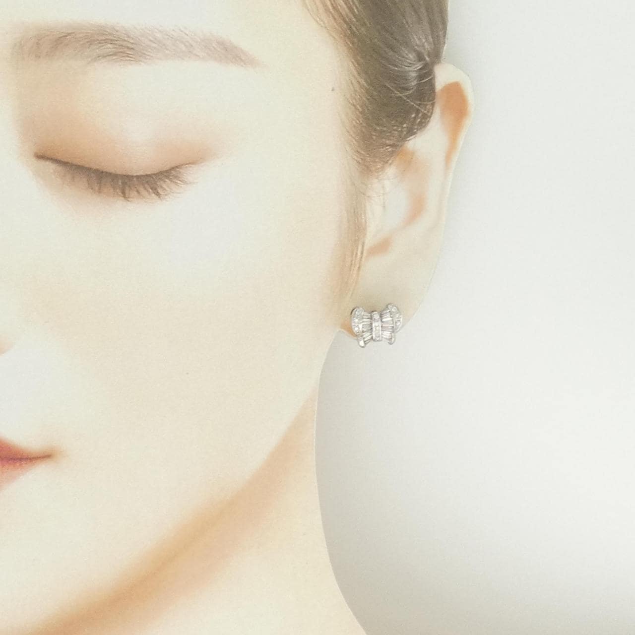 K18WG ダイヤモンド ピアス 1.00CT