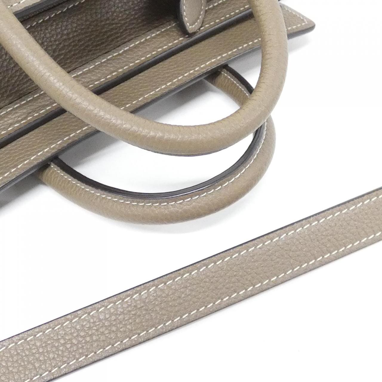 セリーヌ ラゲージ ナノ ショッパー 189243DRU バッグ