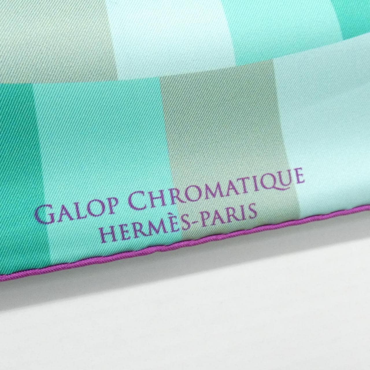 HERMES GALOP CHROMATIQUE CARRRE scarf