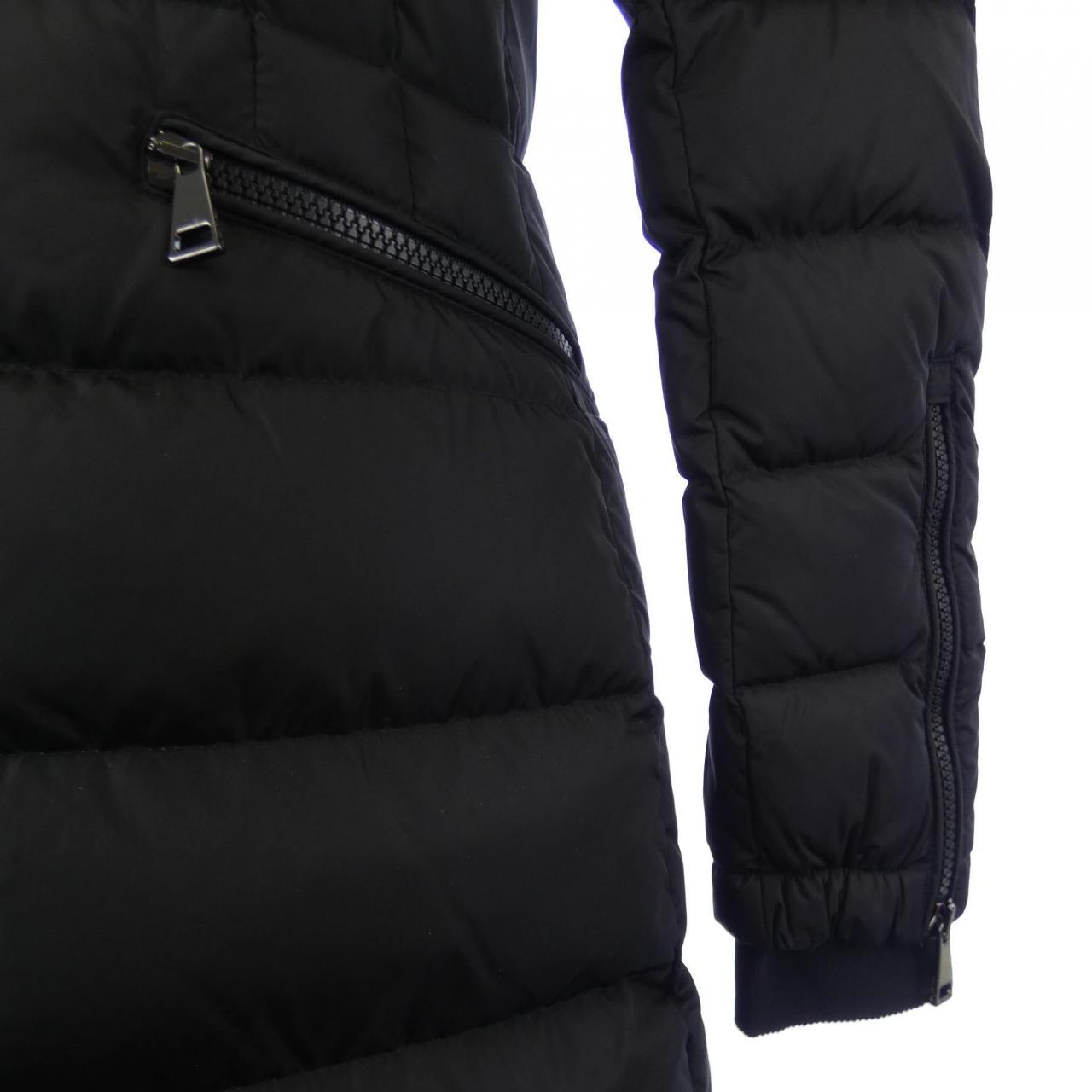 モンクレール MONCLER ダウンコート