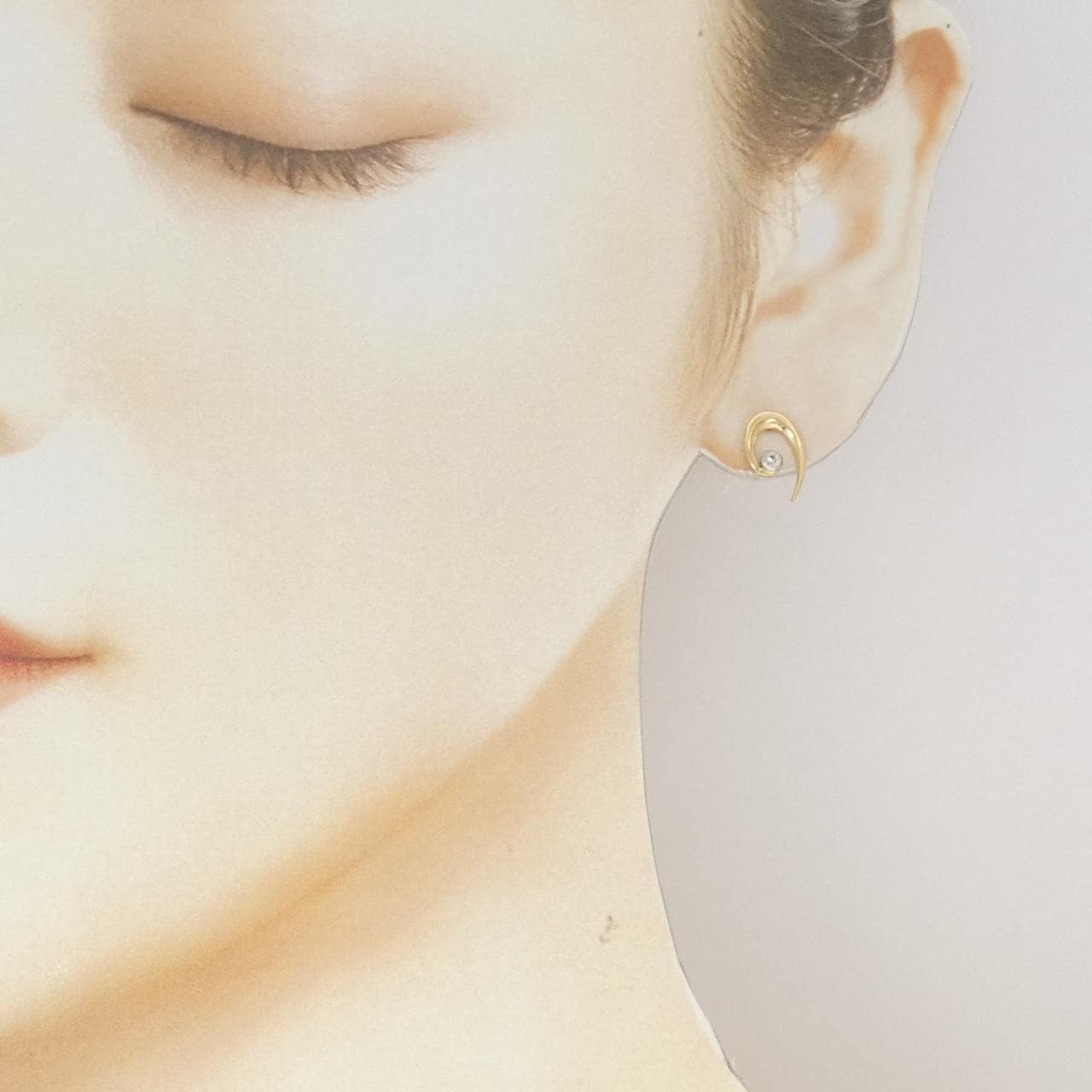 K18YG/PT ダイヤモンド ピアス 0.04CT