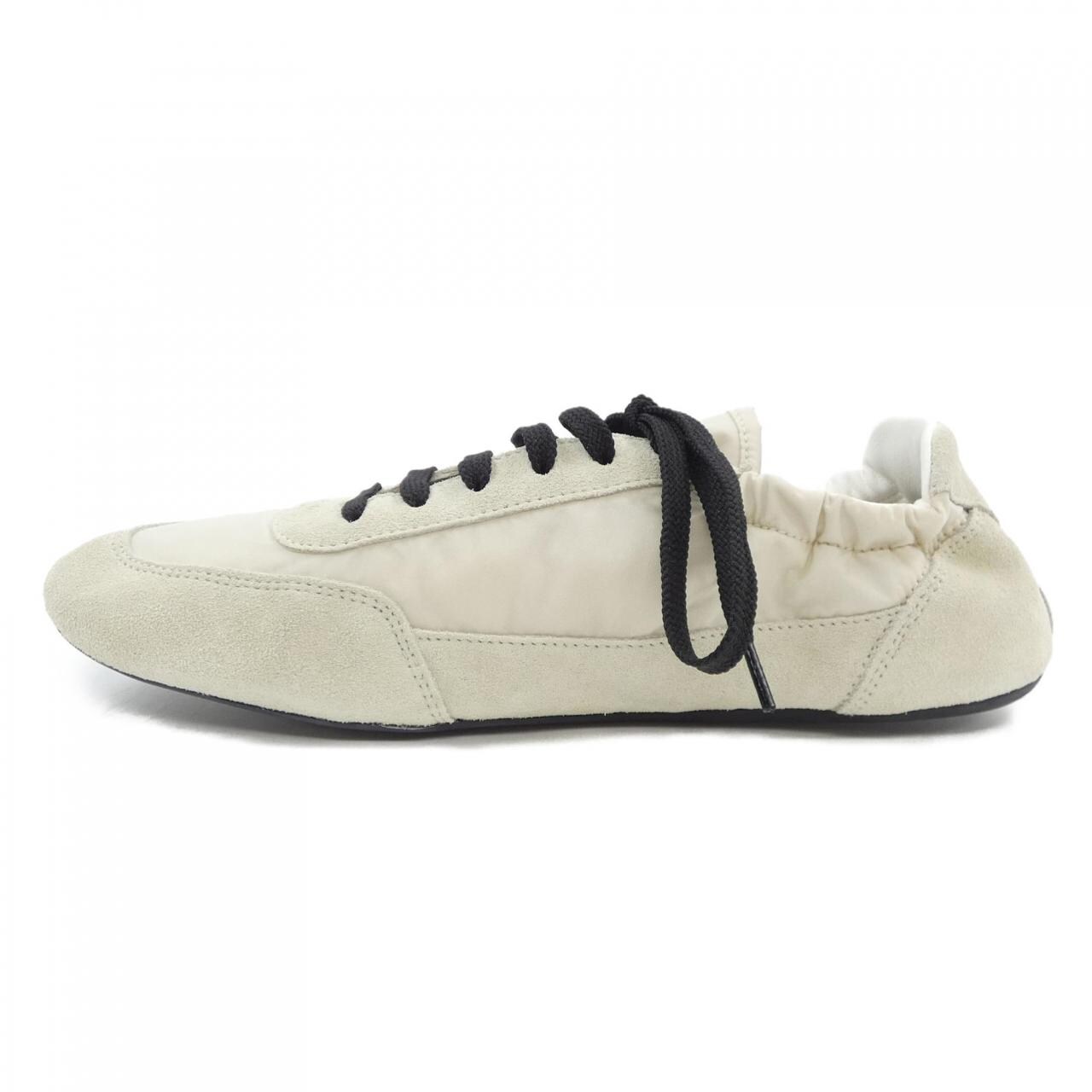 プラダ PRADA スニーカー