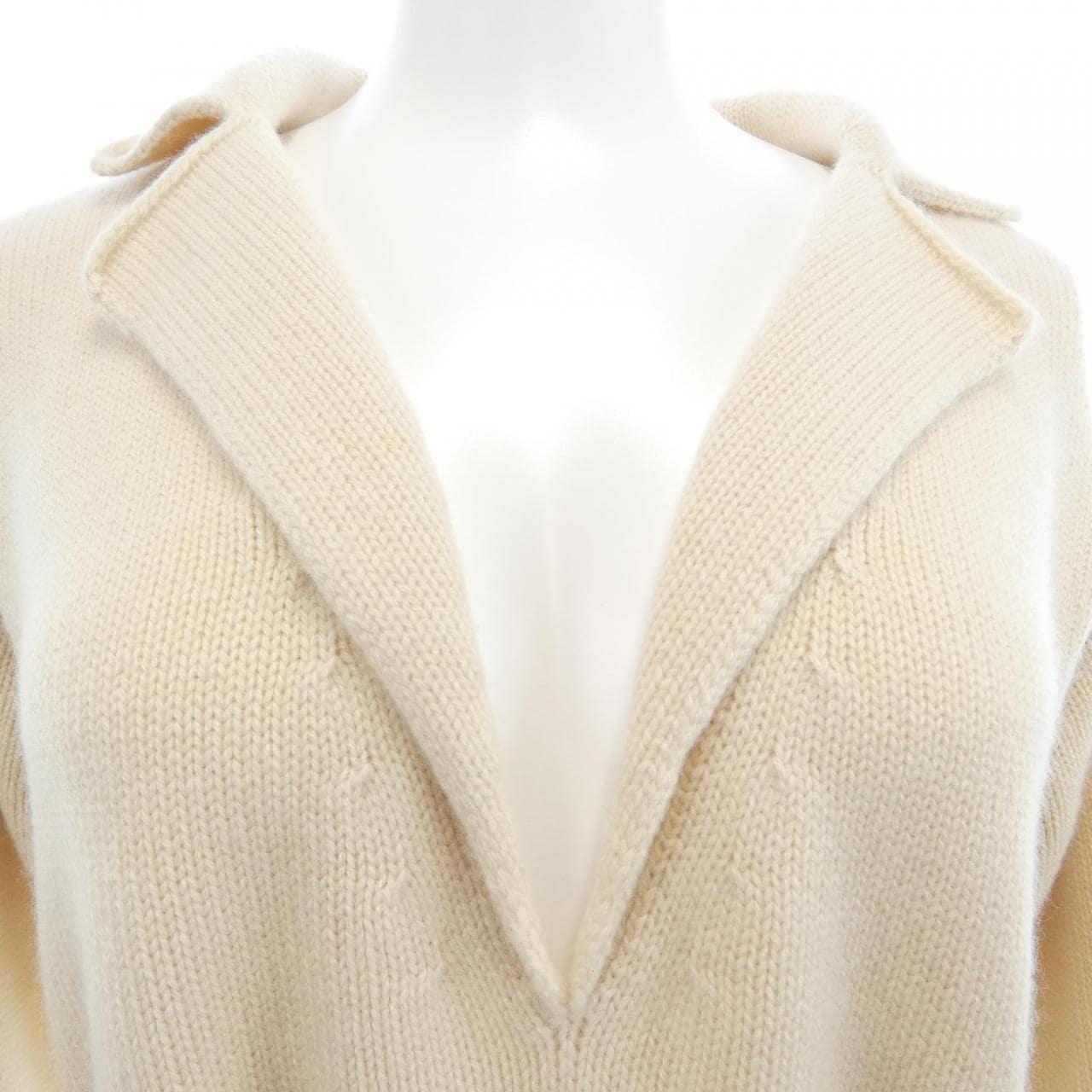 シャネル CHANEL P47679K06042 ニット