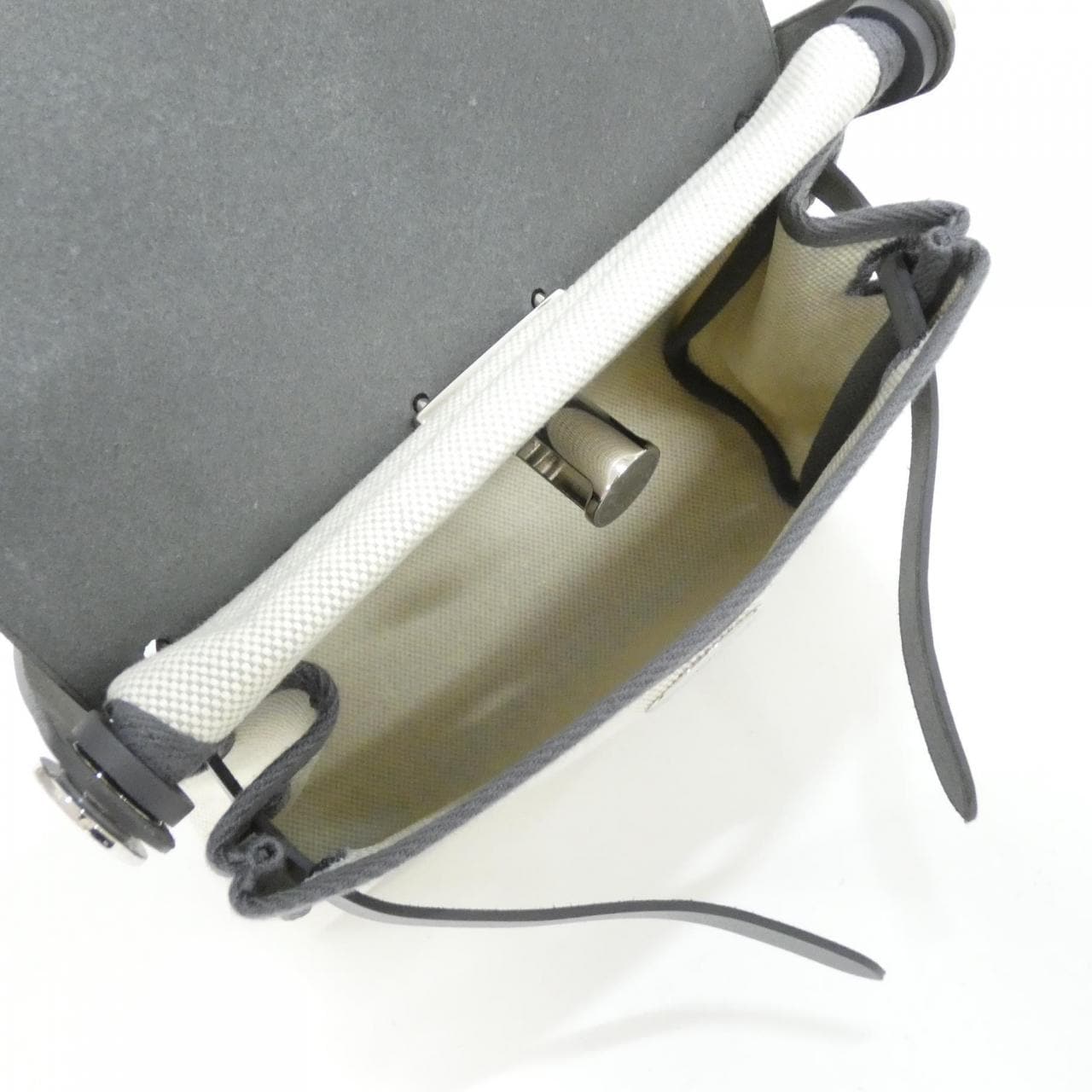 エルメス エールバッグ ジップ 20cm 085414CK ショルダーバッグ