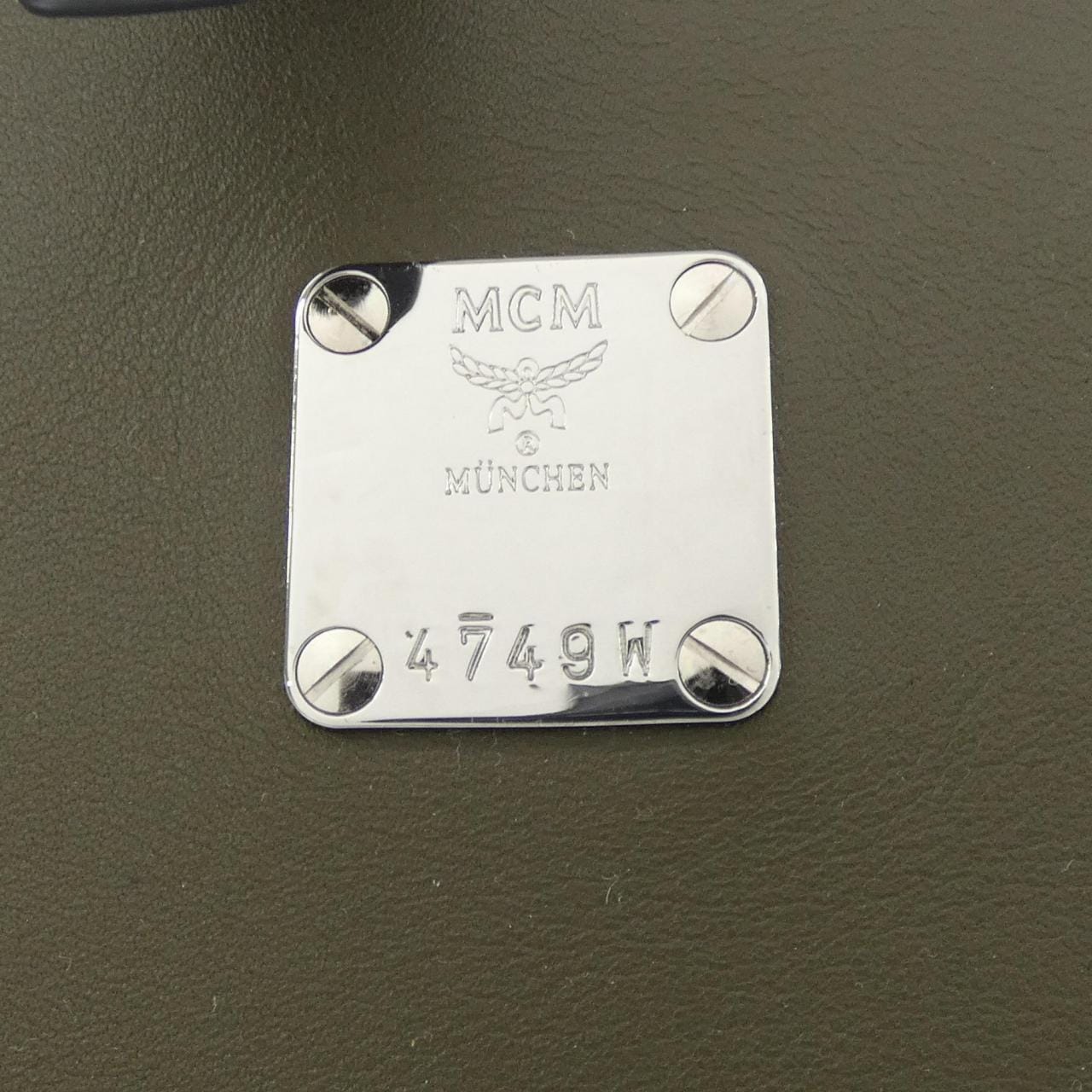 エムシーエム MCM MMKAAVE26JH001 BACKPACK