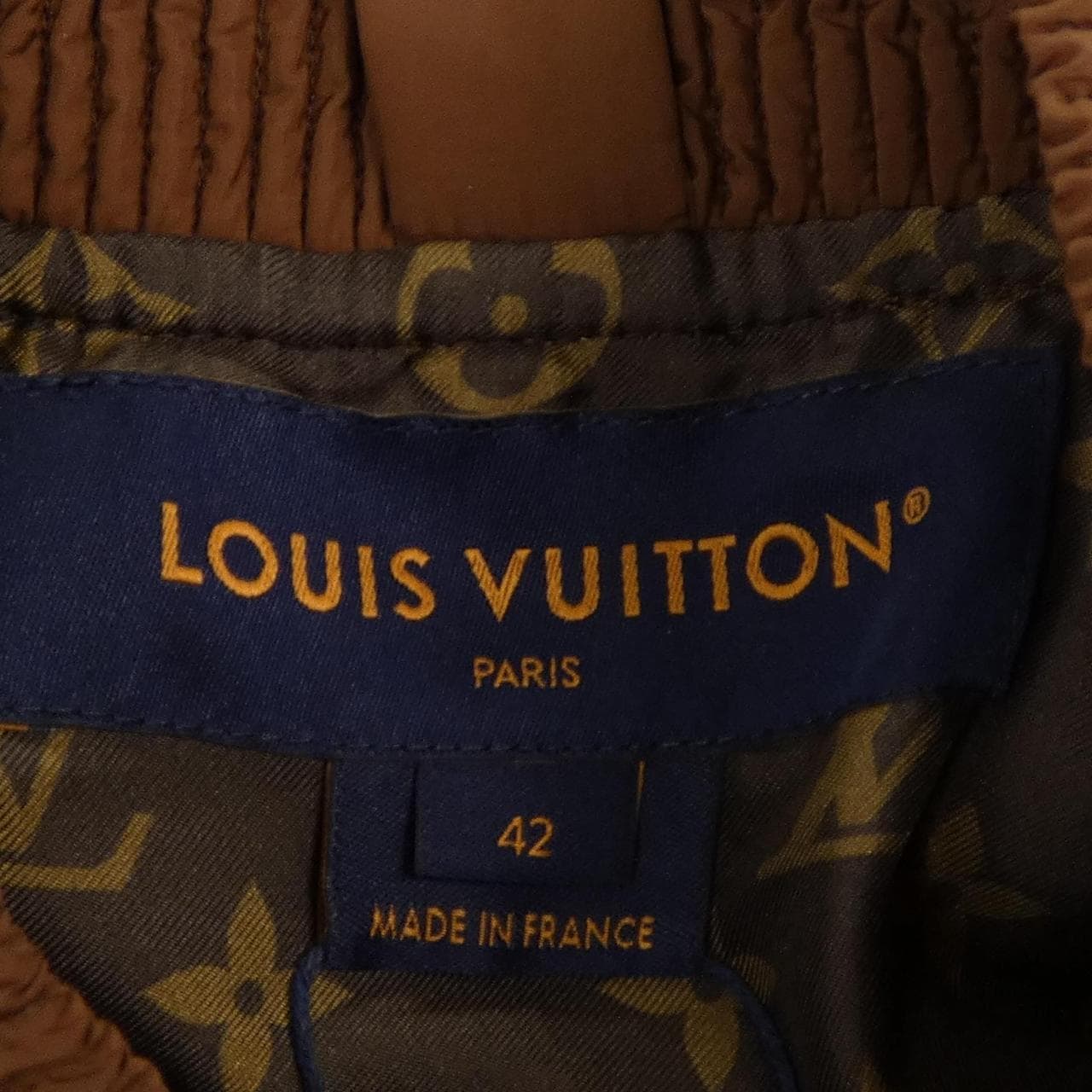 ルイヴィトン LOUIS VUITTON マフラーディテールボンバージャケット FVOW80D6W ブルゾン