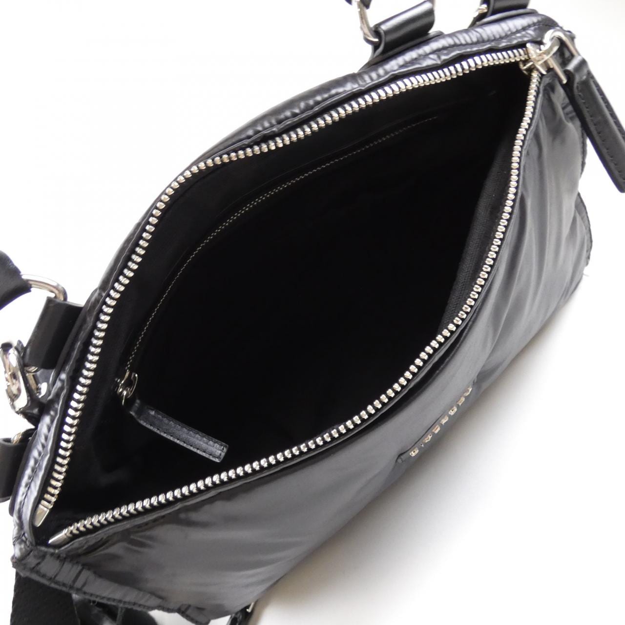 GIVENCHY Pandora Bag