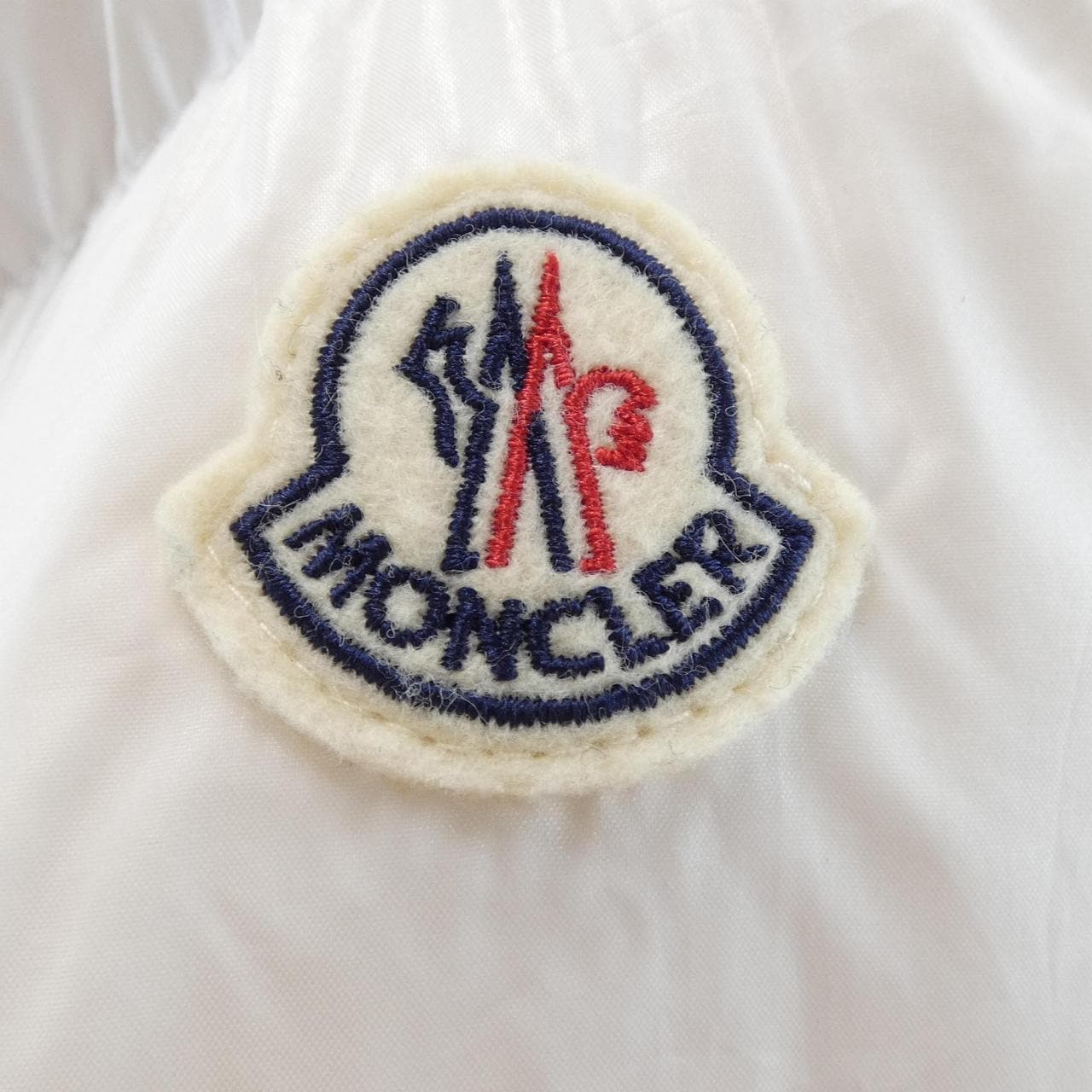 モンクレール MONCLER LAICHE ダウンジャケット