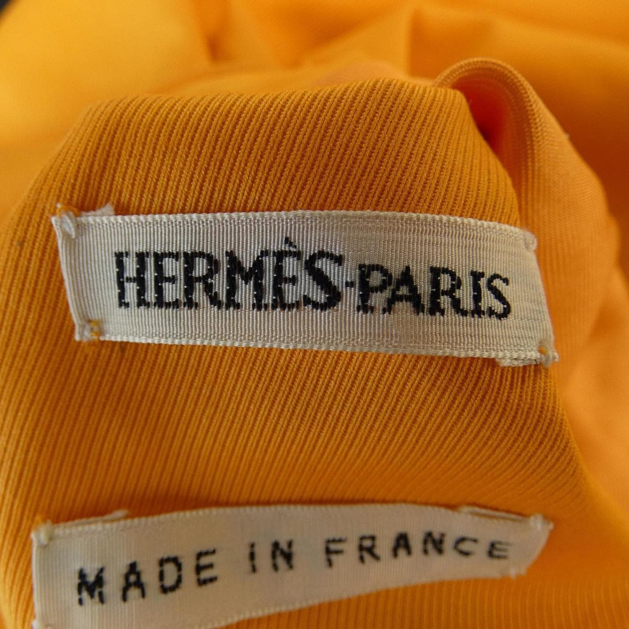 エルメス HERMES LES CAPUCINES ツイルレーヌ. コート