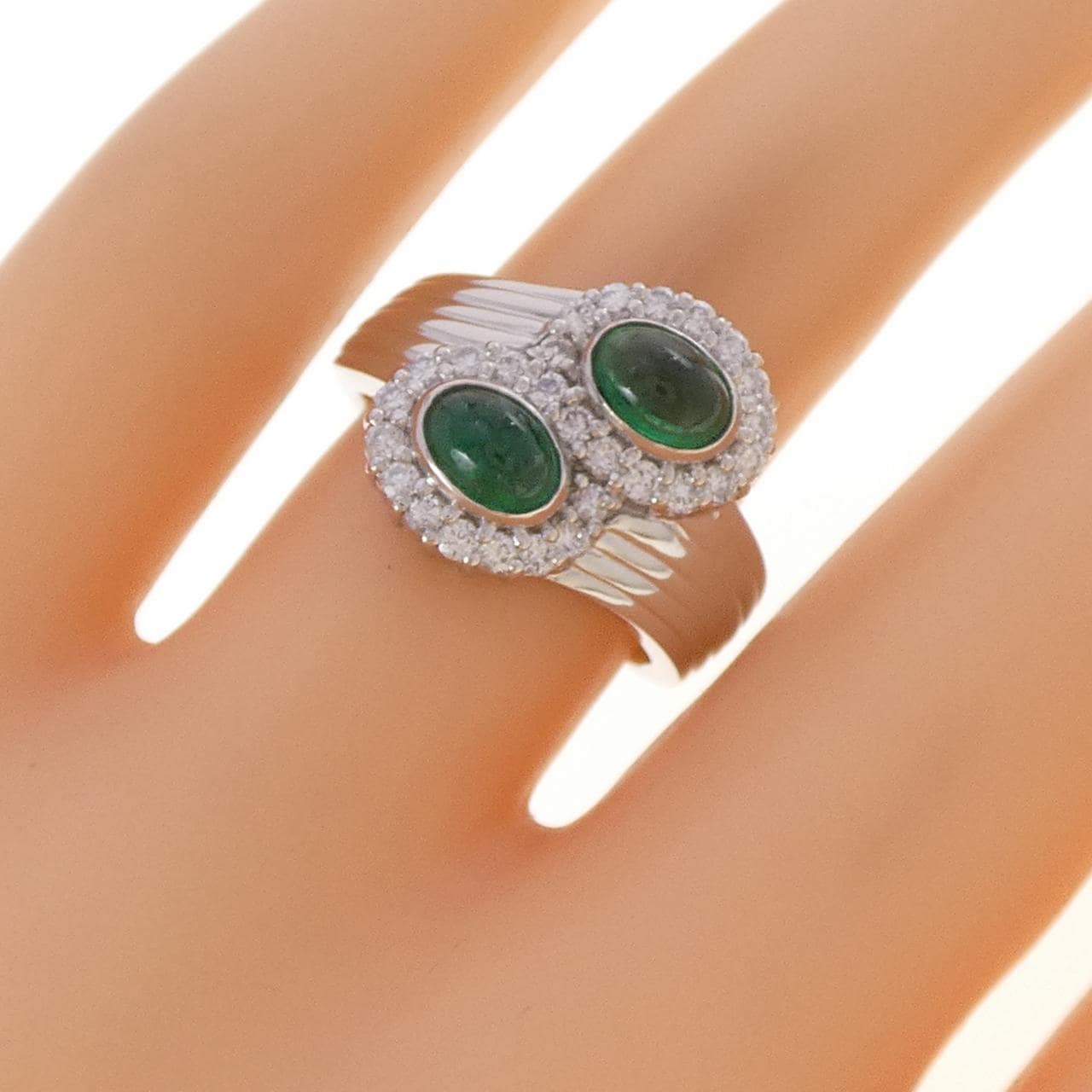 PT900 エメラルド リング 0.97CT